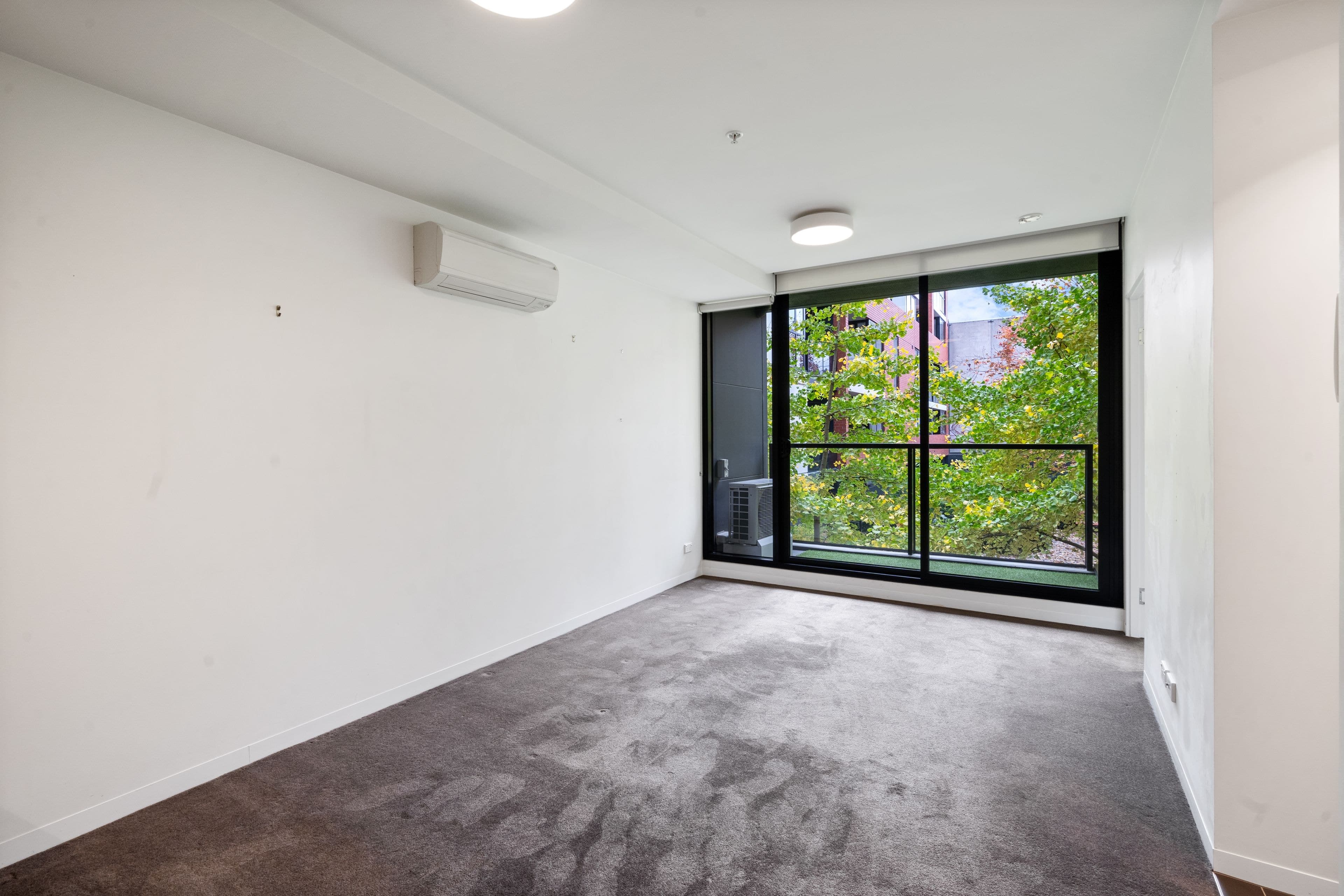 EG17/11 Flockhart Street, Abbotsford VIC 3067, Abbotsford - Thumbnail 5