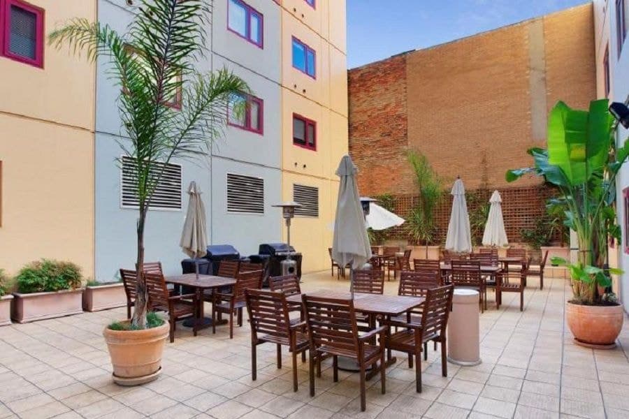 906,528 Swanston Street, Carlton - Thumbnail 2