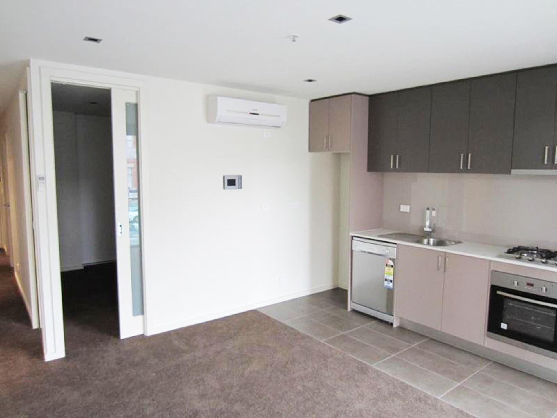 2/25 Byron Street, North Melbourne VIC 3051, North Melbourne - Thumbnail 2