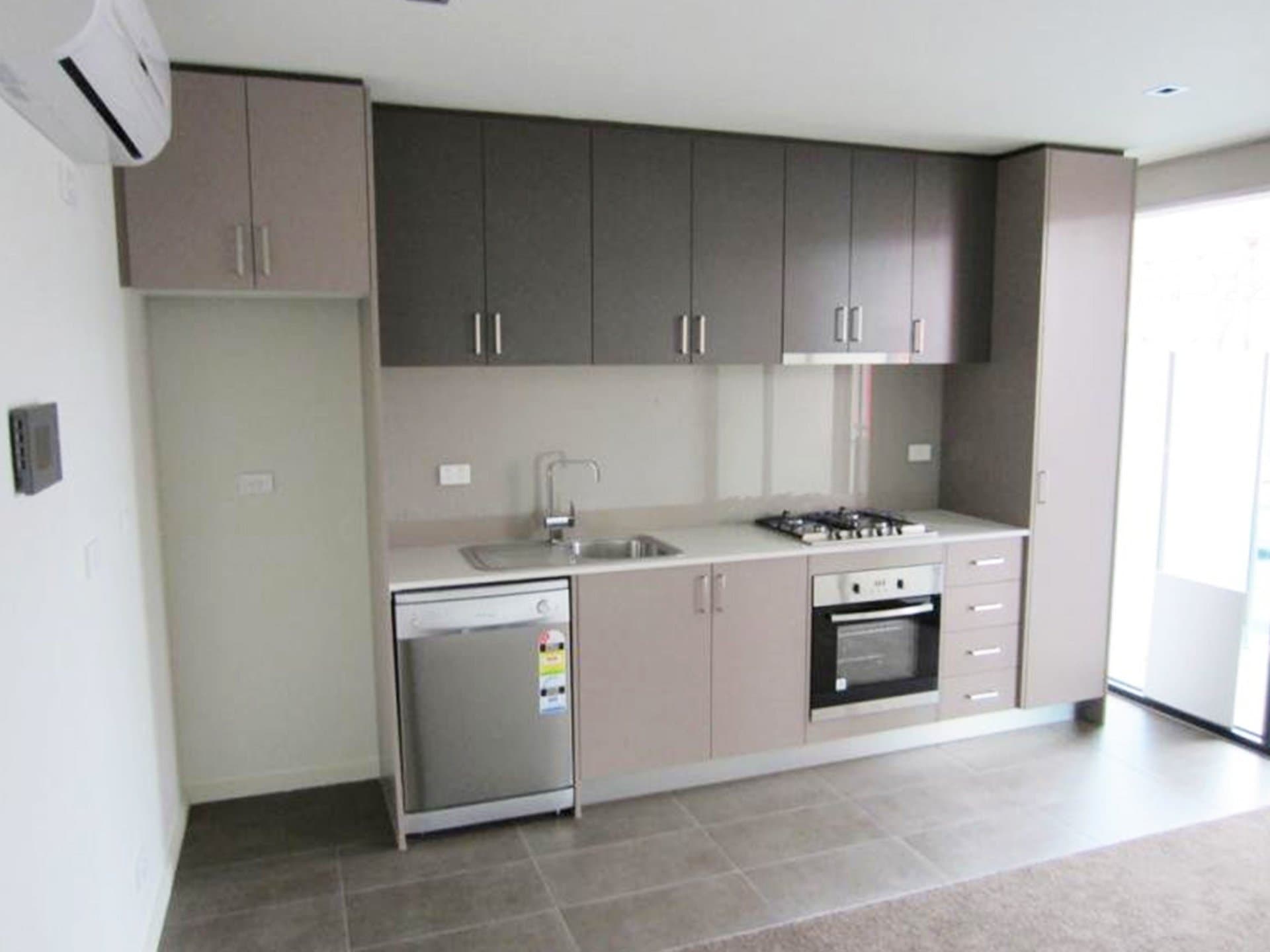 2/25 Byron Street, North Melbourne VIC 3051, North Melbourne - Thumbnail 3