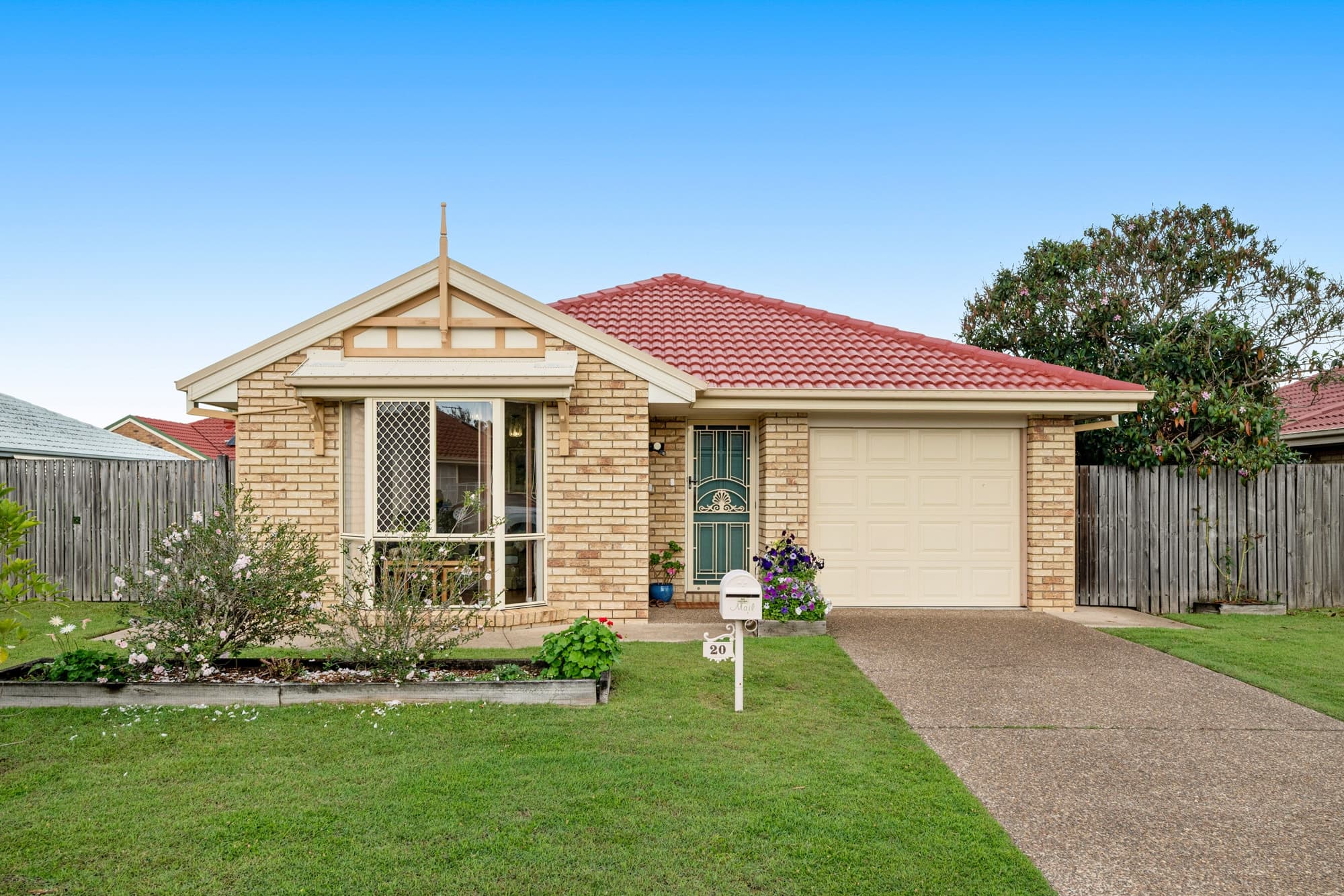 20 Cloverbrook Place, CARINA QLD 4152, Carina - Thumbnail 2