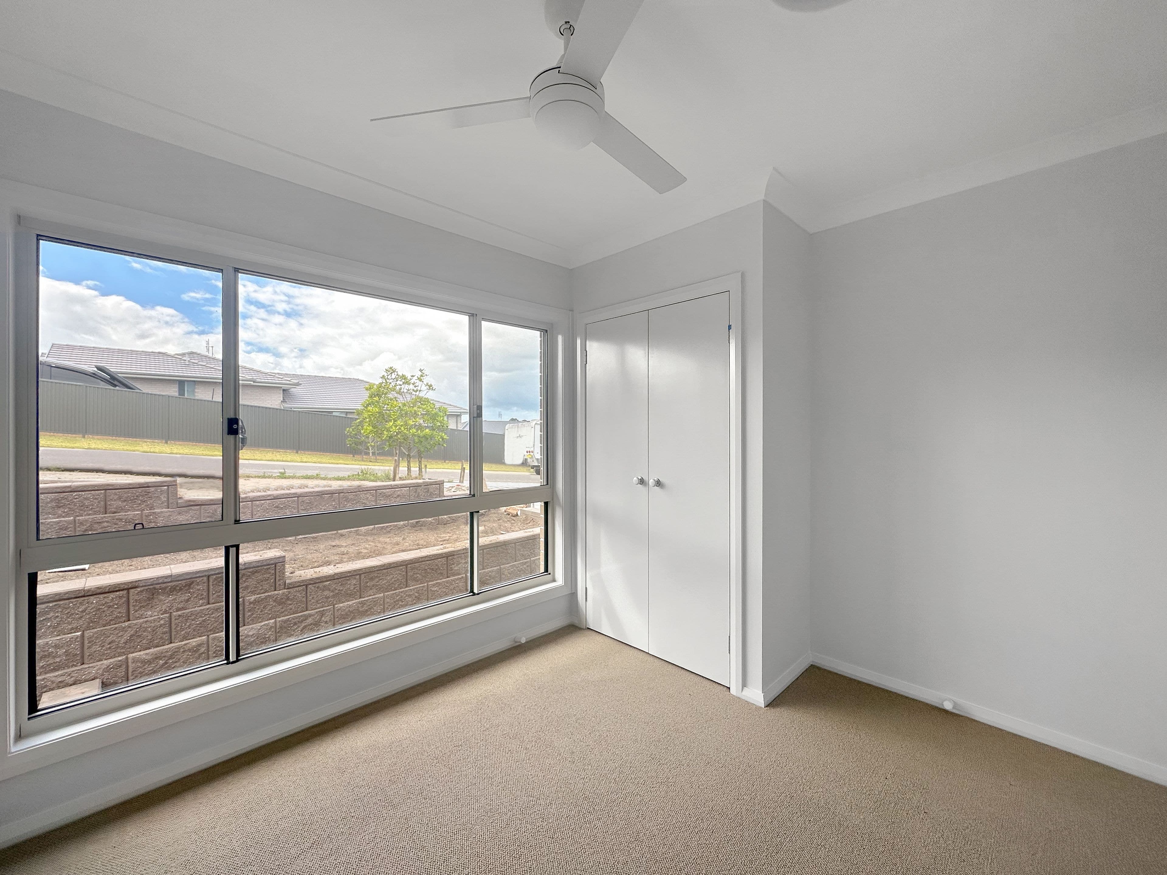 85 Caspian Circuit, Woongarrah NSW 2259, Woongarrah - Thumbnail 2