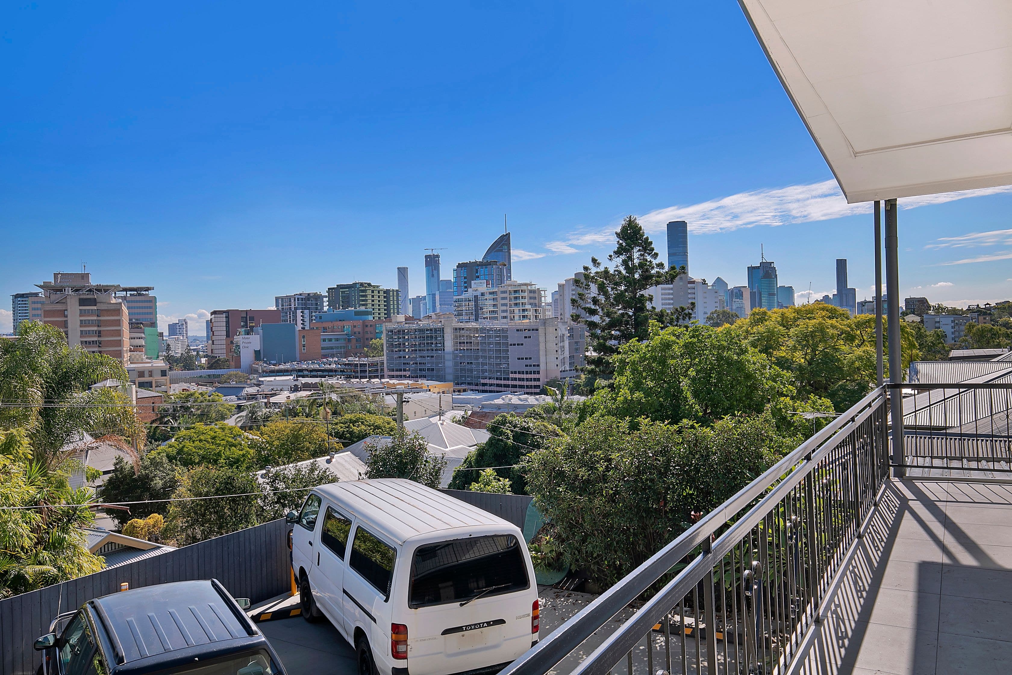 2/67 Hawthorne Street, Woolloongabba QLD 4102, Woolloongabba - Image 1
