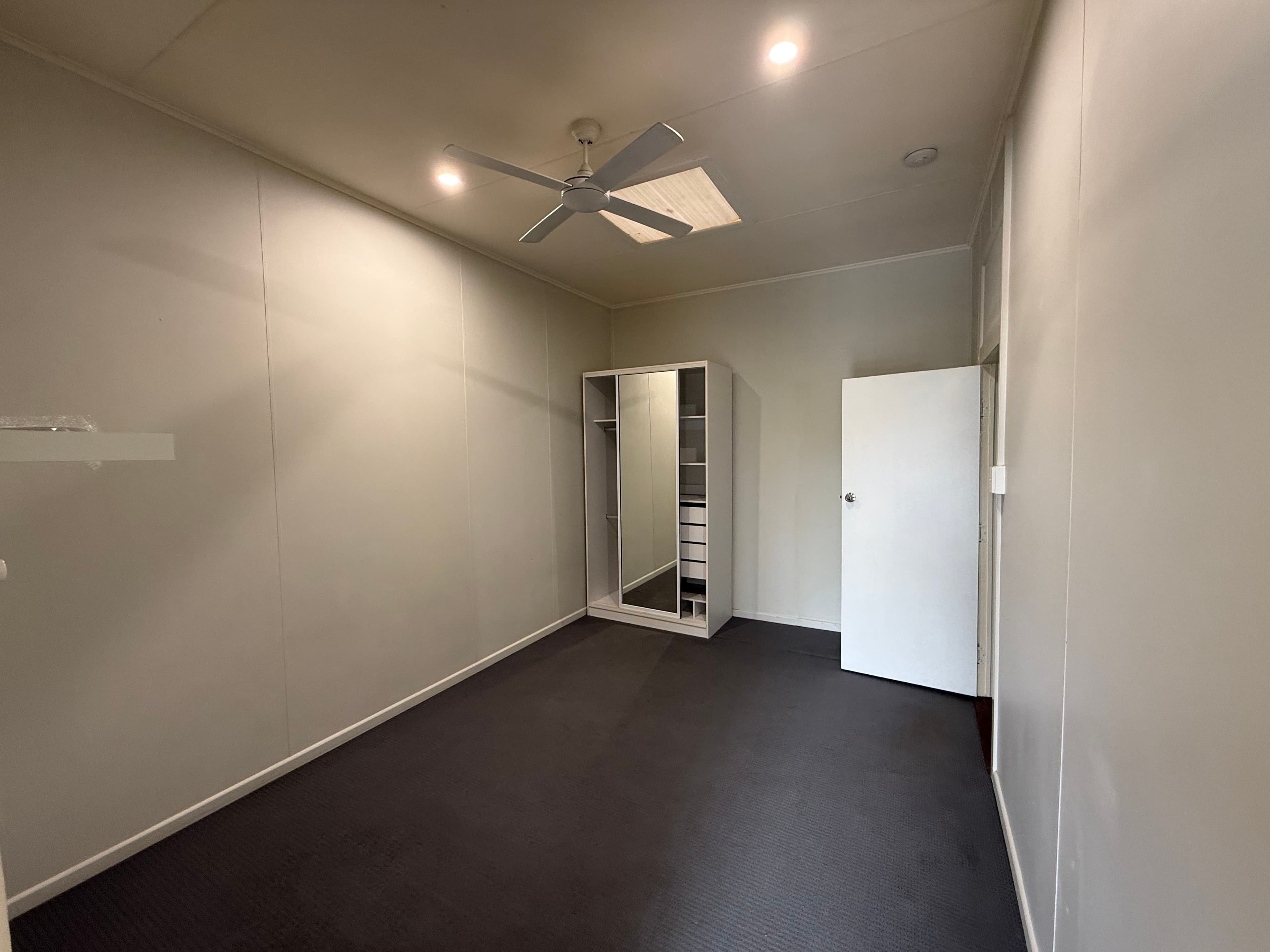 2/67 Hawthorne Street, Woolloongabba QLD 4102, Woolloongabba - Thumbnail 3