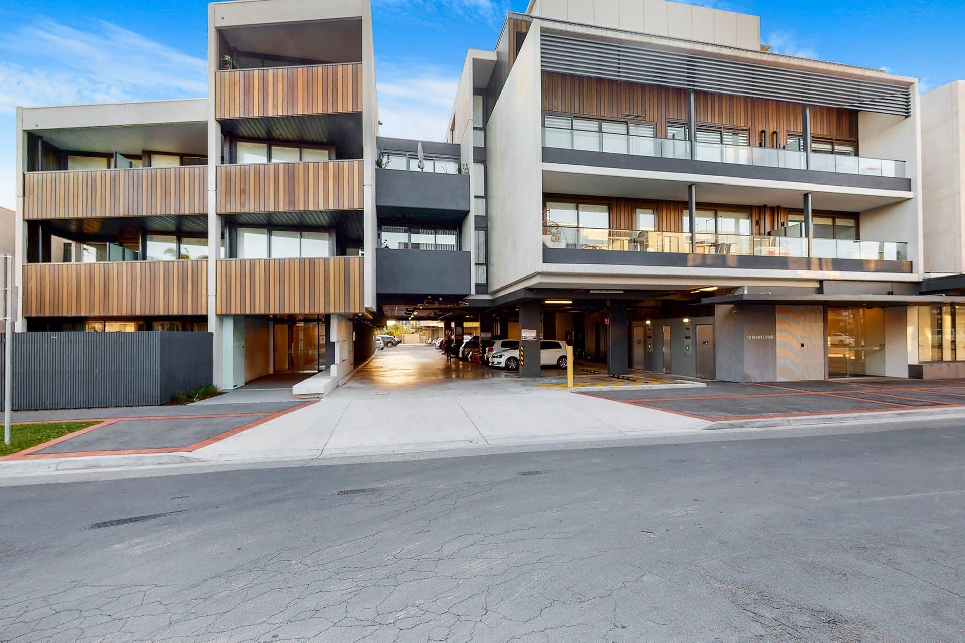 302/51 Browns Road, Bentleigh East, Bentleigh East - Thumbnail 2