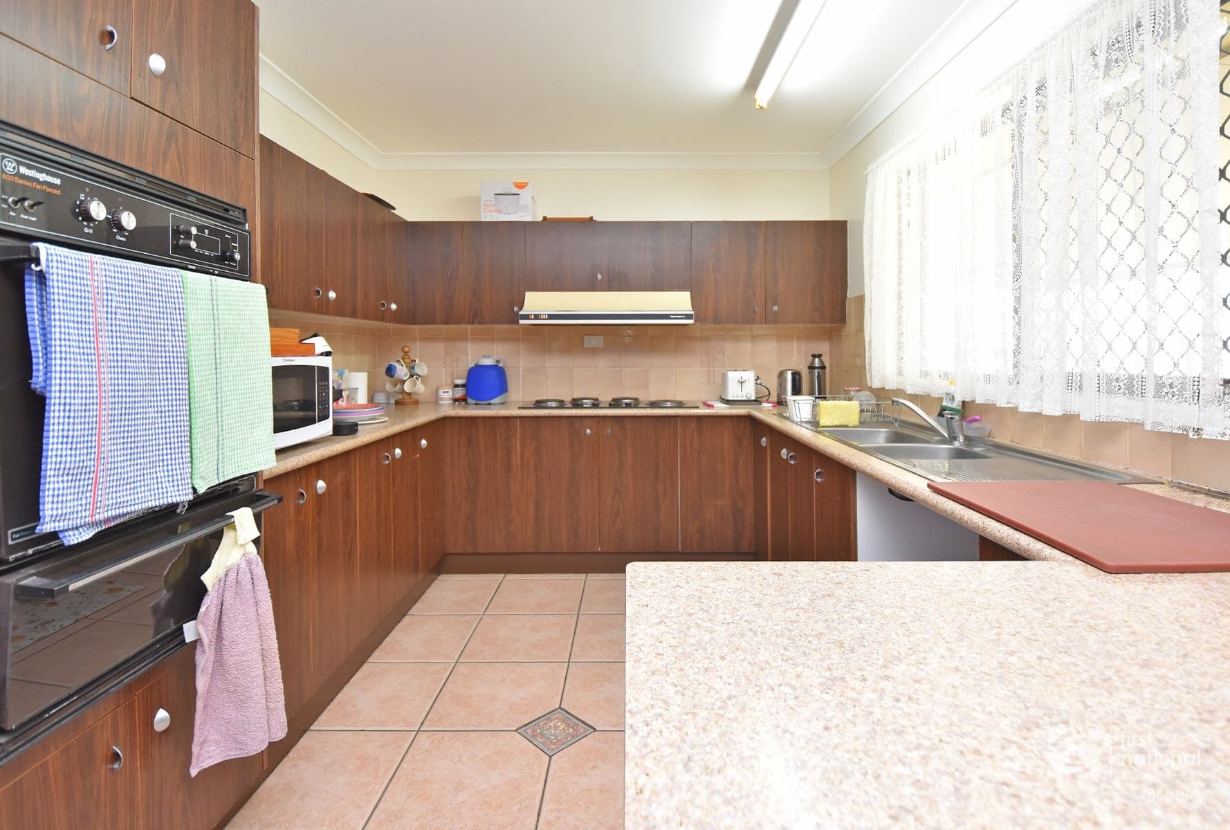 12 Raglan Street, Biloela QLD 4715, Biloela - Thumbnail 4