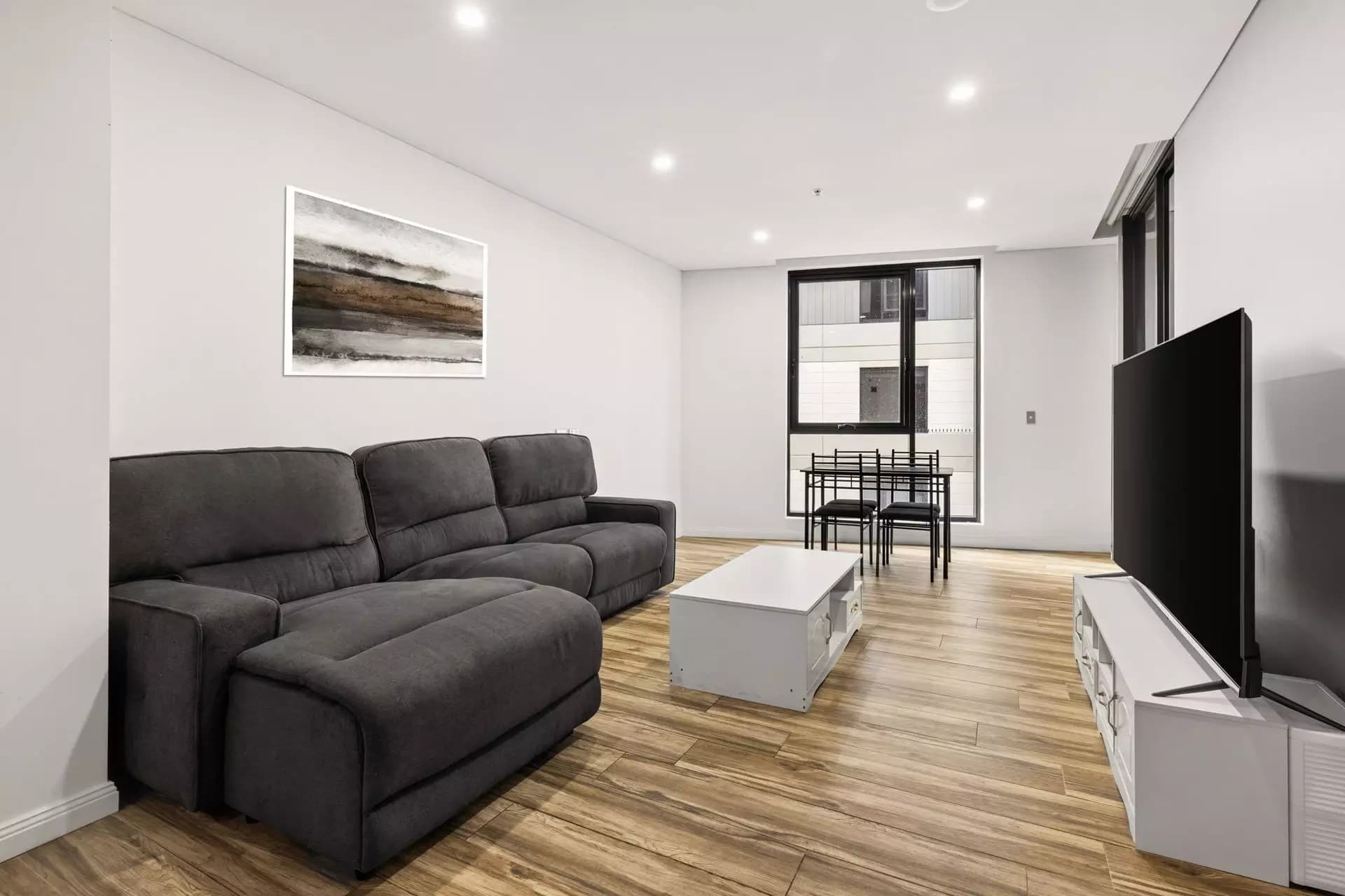 313/20 Hudson Street, Lewisham - Thumbnail 2