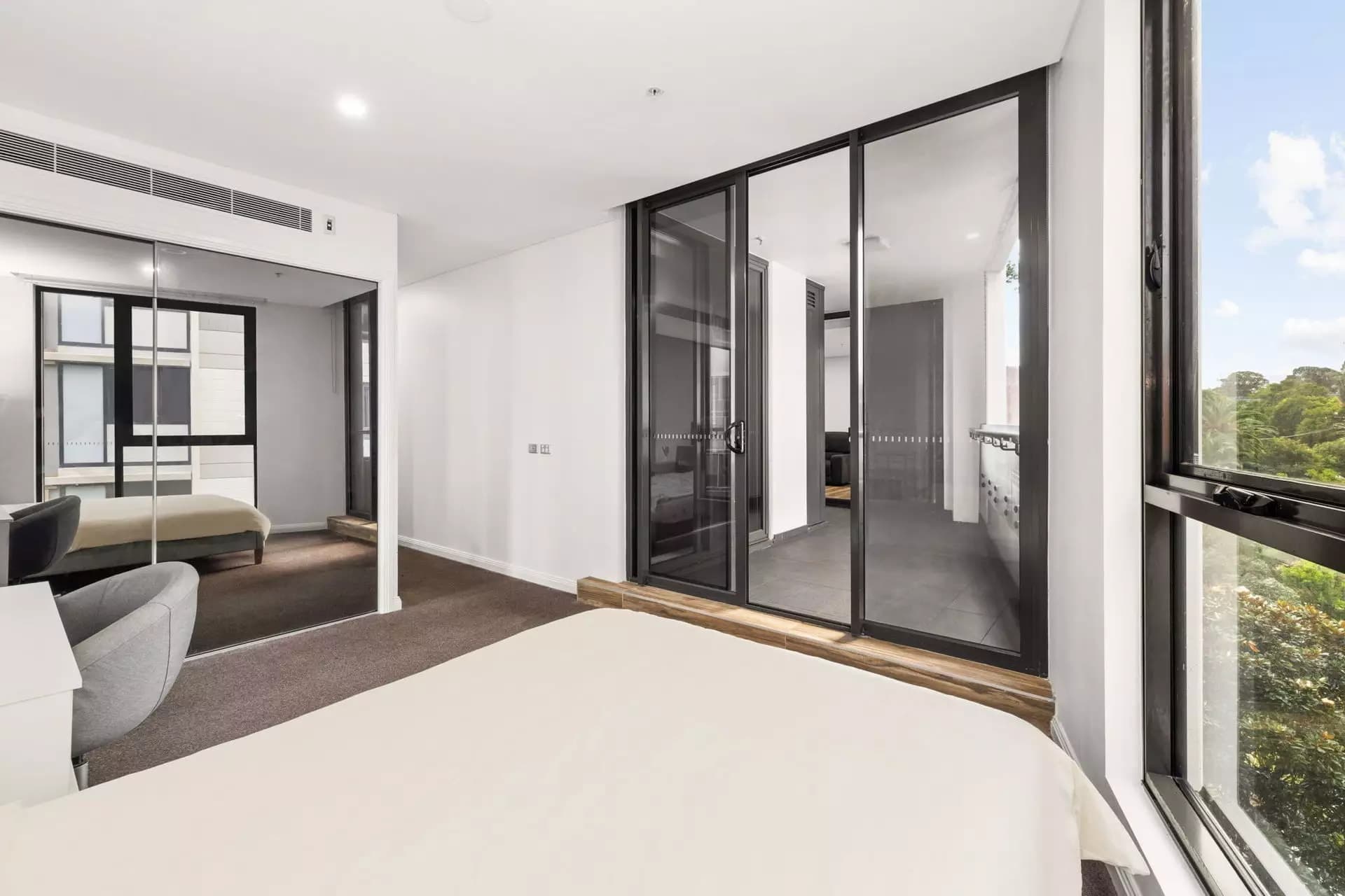 313/20 Hudson Street, Lewisham - Thumbnail 4