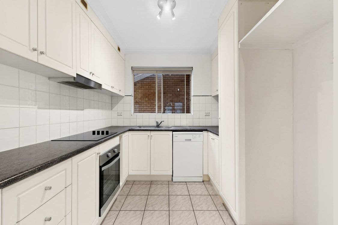 2/33 Wagner Road, CLAYFIELD, QLD, 4011, Clayfield - Thumbnail 4