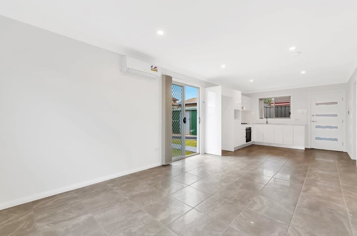 12A Hope Crescent, Bossley Park - Thumbnail 5