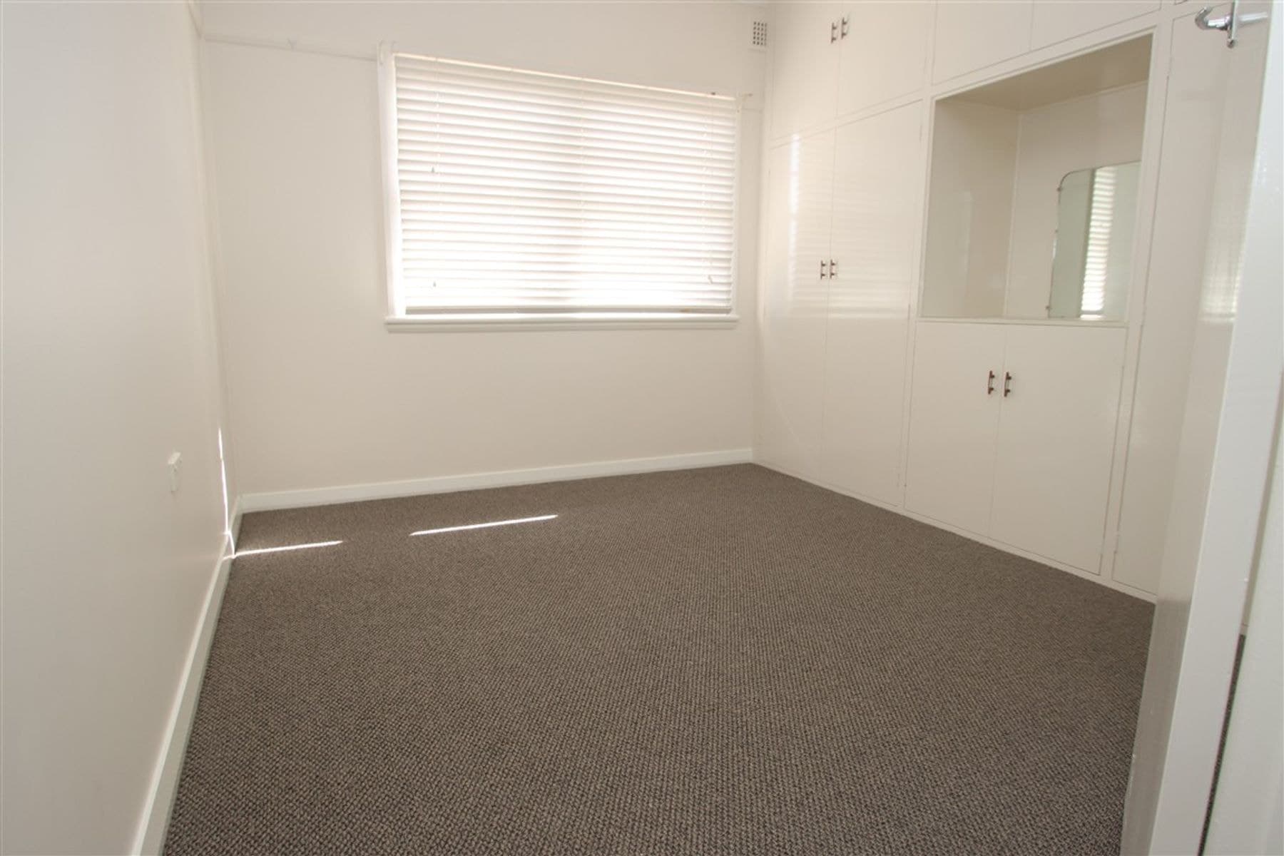 84 Martin Street, Tenterfield NSW 2372, Tenterfield - Thumbnail 7