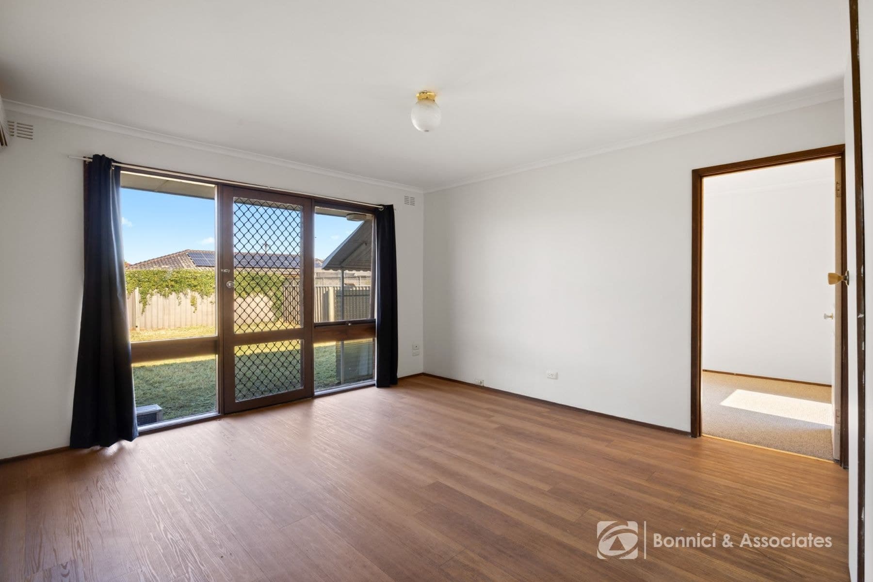 334 Parkland Crescent, Lavington NSW 2641, Lavington - Thumbnail 3