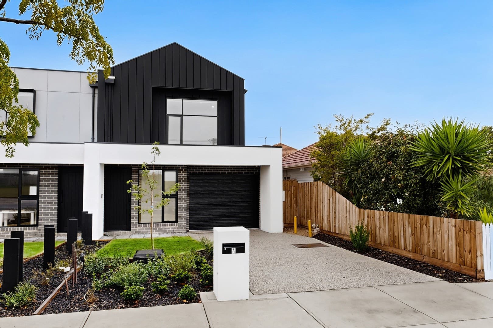 4 Fenacre St, Strathmore, VIC 3041, Strathmore - Image 1