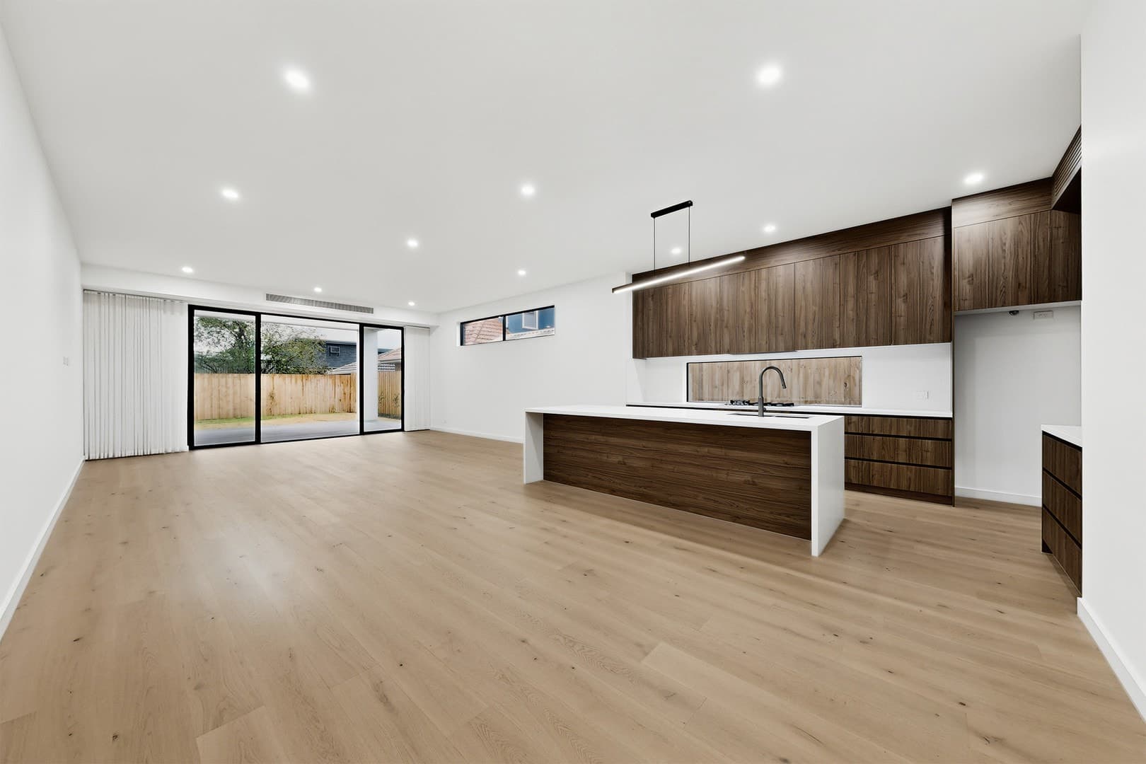 4 Fenacre St, Strathmore, VIC 3041, Strathmore - Thumbnail 3