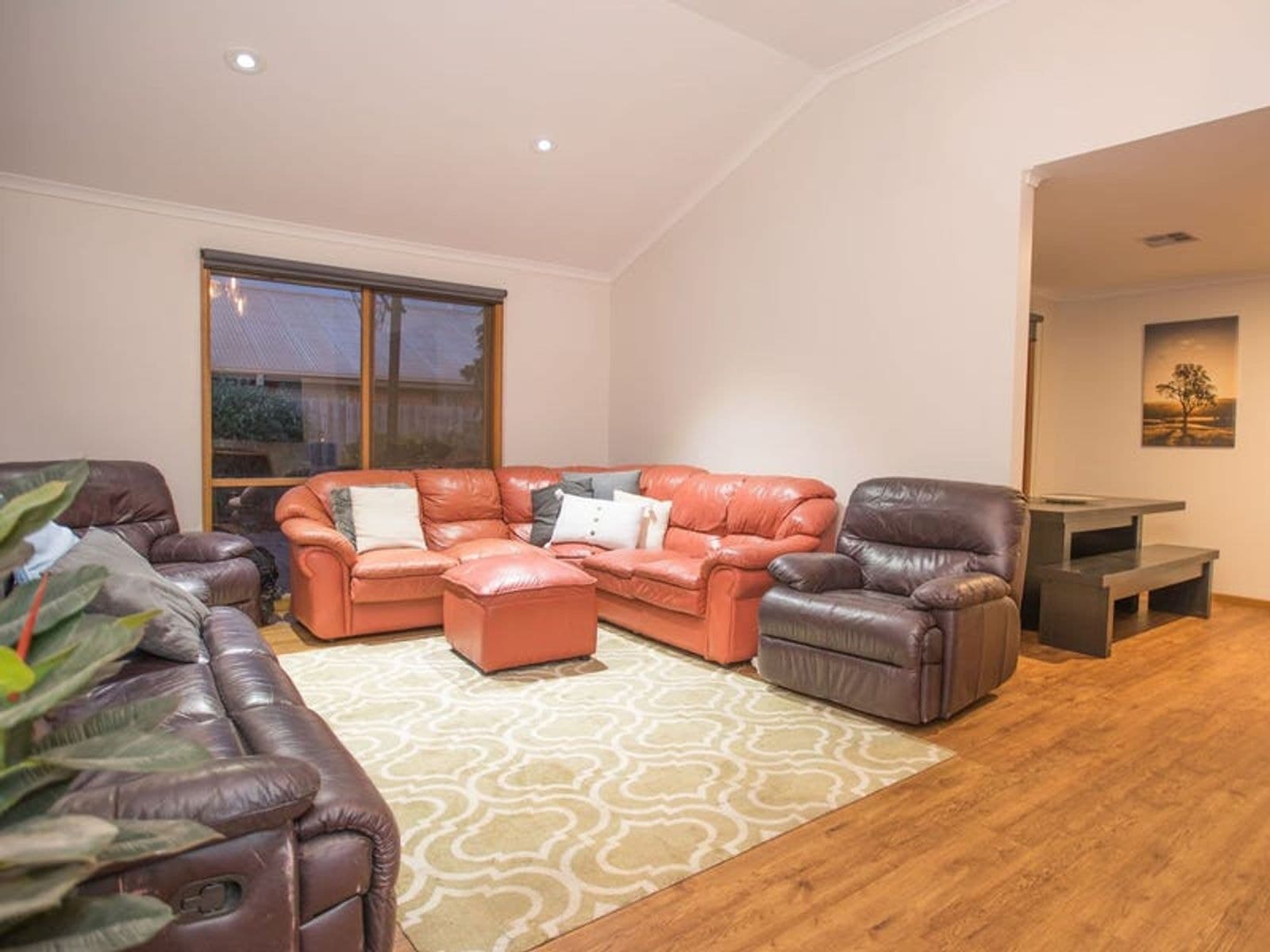 11 Horder Crescent, Darley VIC 3340, Darley - Thumbnail 3