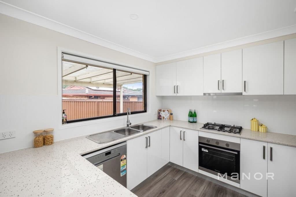 16 Caird Place Seven Hills, Seven Hills - Thumbnail 5