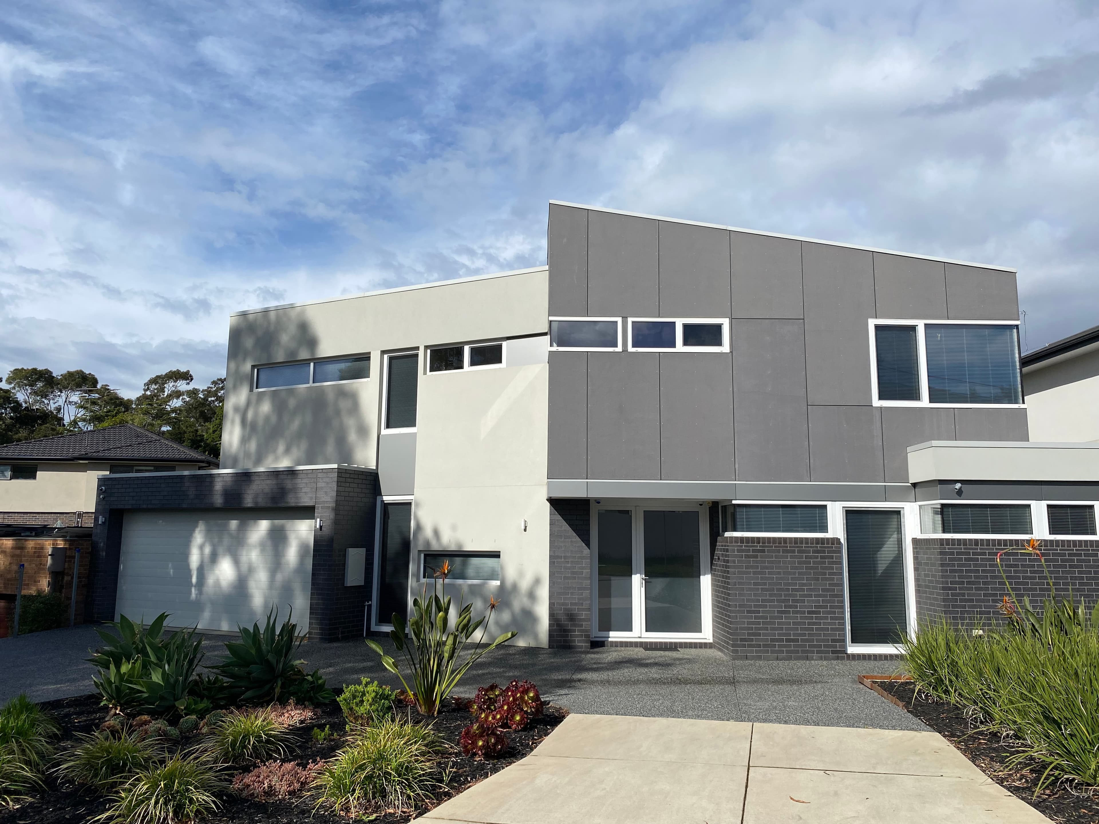 4 Riversdale Court, Mount Waverley - Image 1