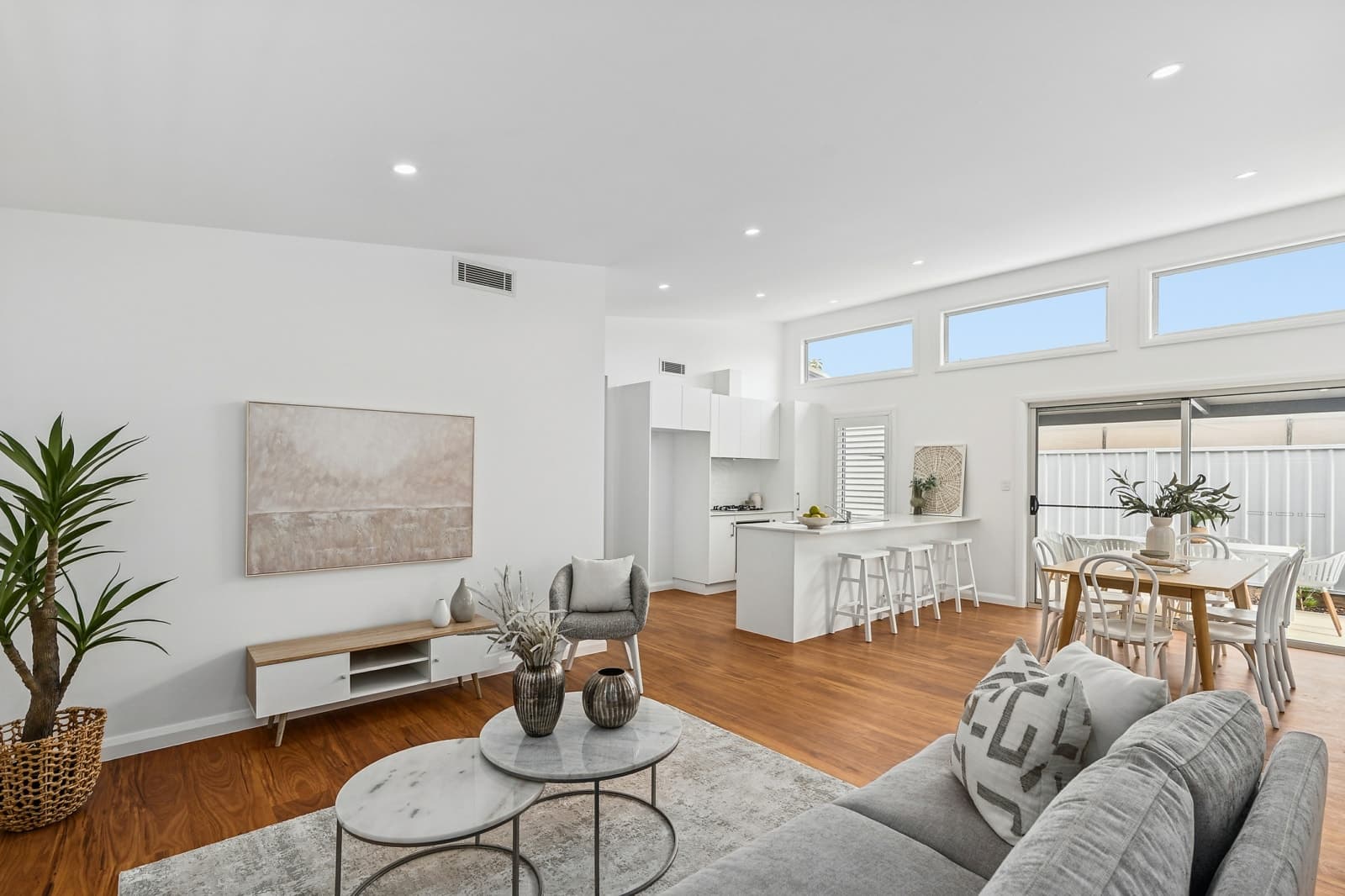 A/137 Aurora Street, TEMORA, Temora - Thumbnail 2