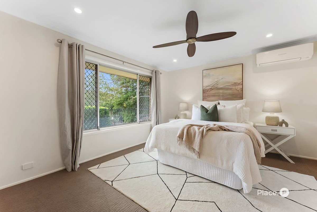 11 Longford Street, Everton Hills - Thumbnail 8