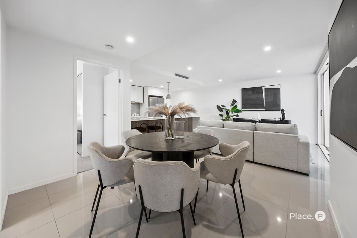 100 Holdsworth Street, Coorparoo - Thumbnail 7