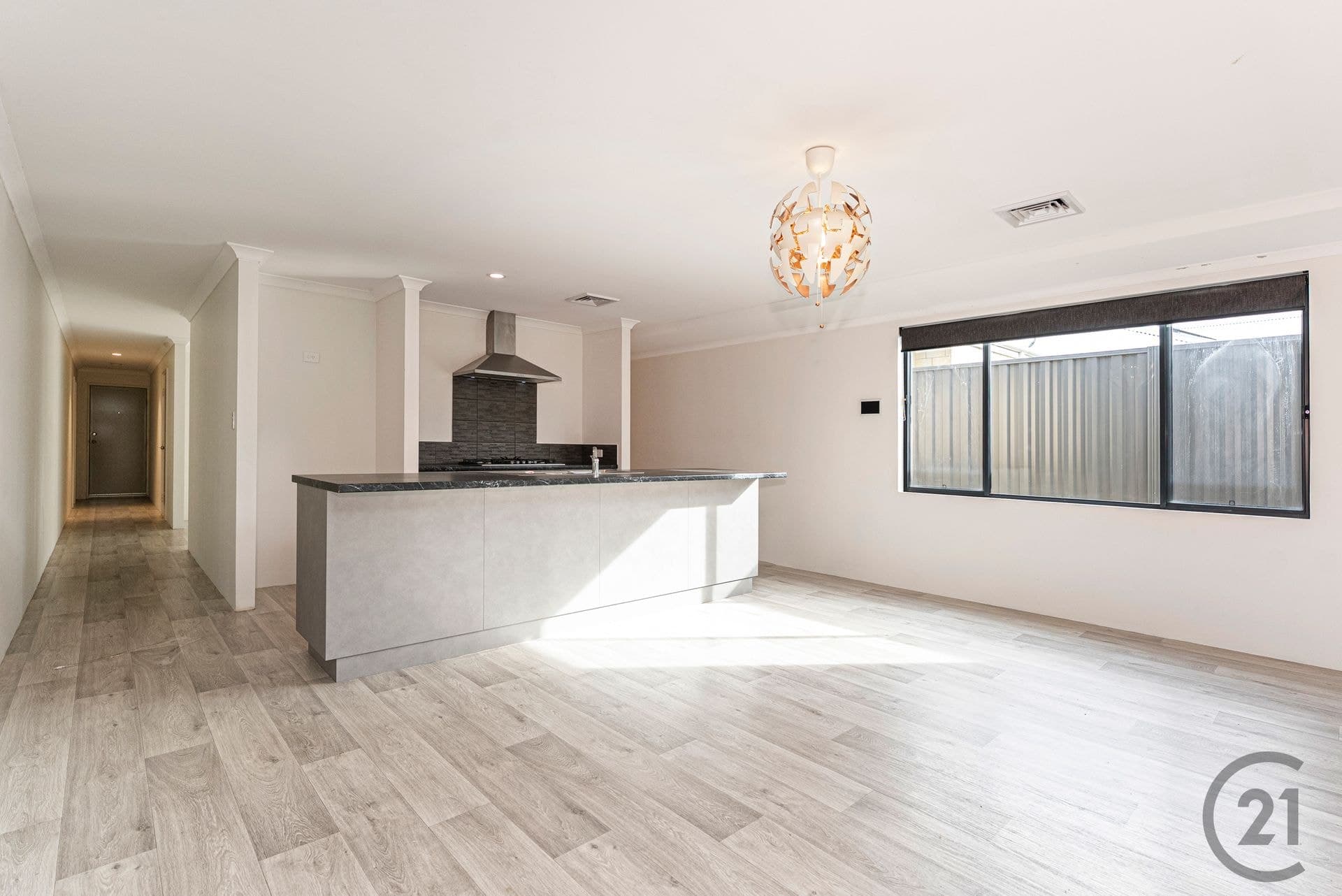 8 Relucent Way, Baldivis, WA, 6171, Baldivis - Thumbnail 2
