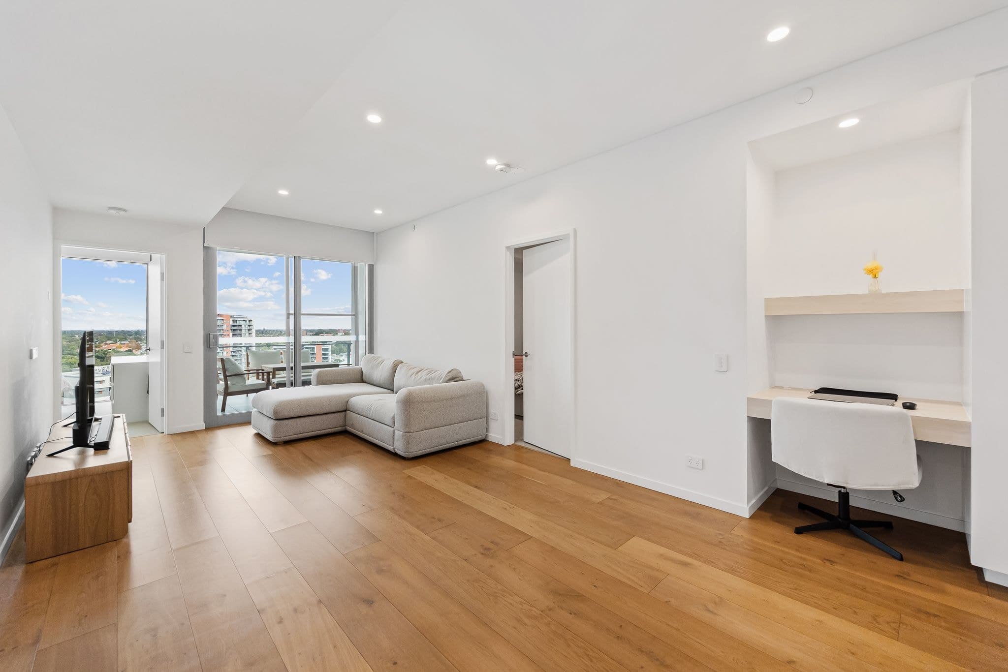 1208/60 Riversdale Road, Rivervale WA 6103, Rivervale - Thumbnail 5