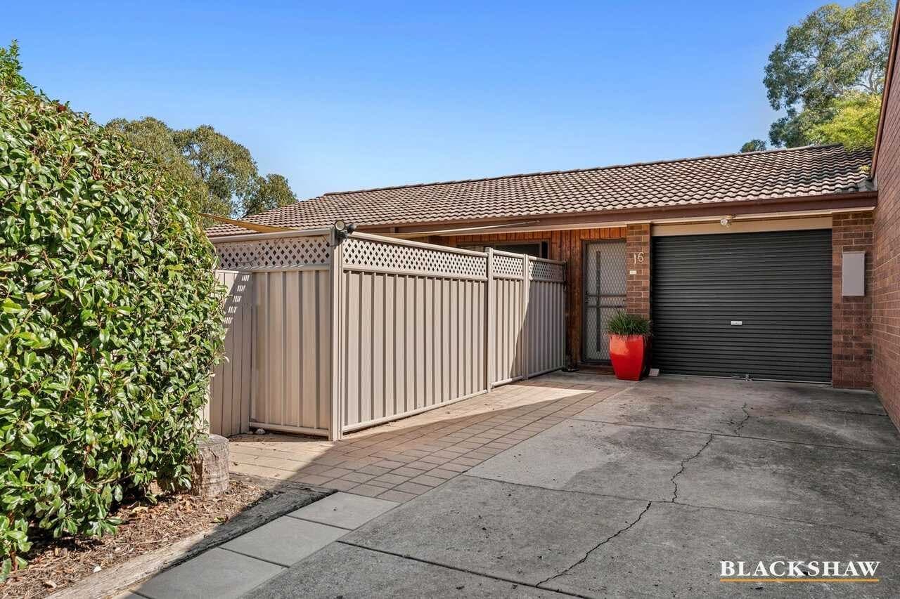 16/47 Ashby Circuit, Kambah, Kambah - Image 1