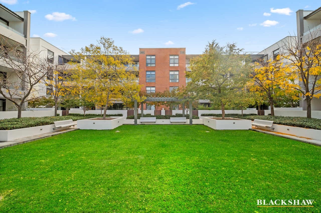 119/22 Eyre Street, Kingston, Kingston - Image 1