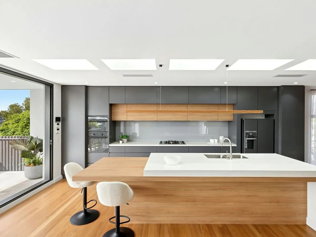 137a Albany Street, POINT FREDERICK, Point Frederick - Thumbnail 2