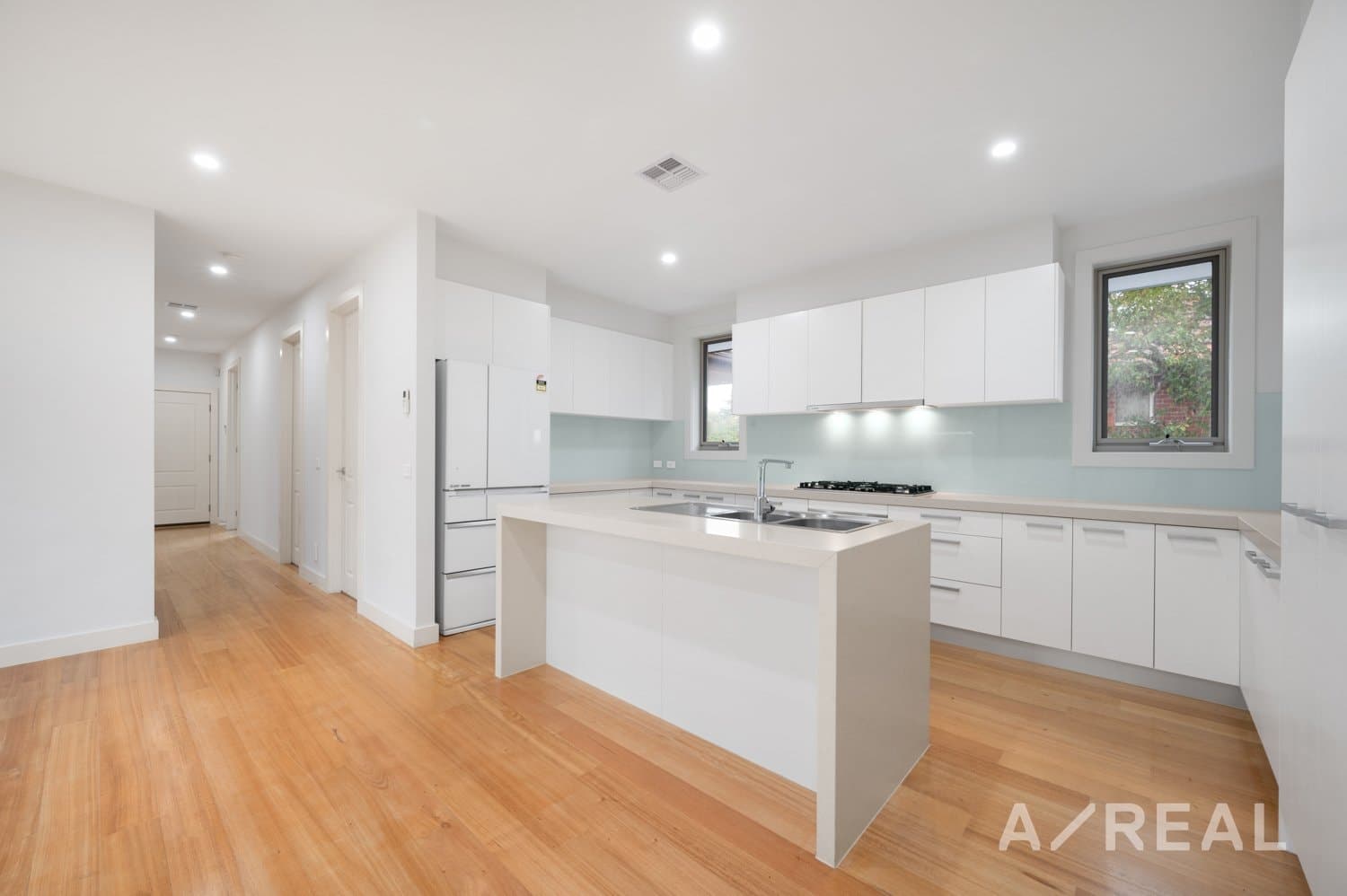 1/58 High Street Road, Ashwood VIC 3147, Ashwood - Image 1