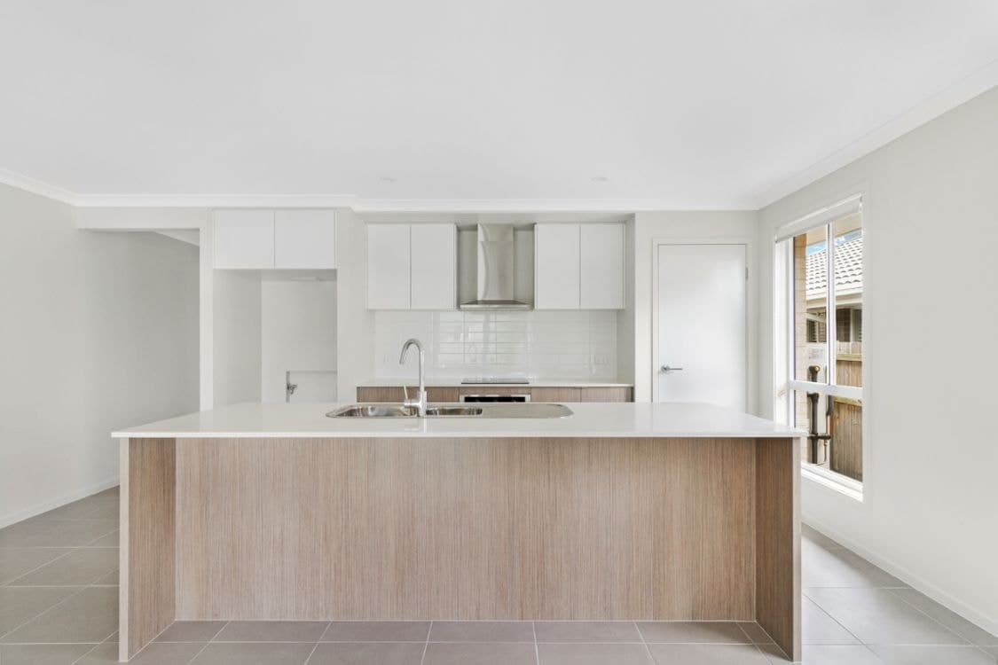 6 Splendour Circuit, YARRABILBA, QLD, 4207, Yarrabilba - Thumbnail 4
