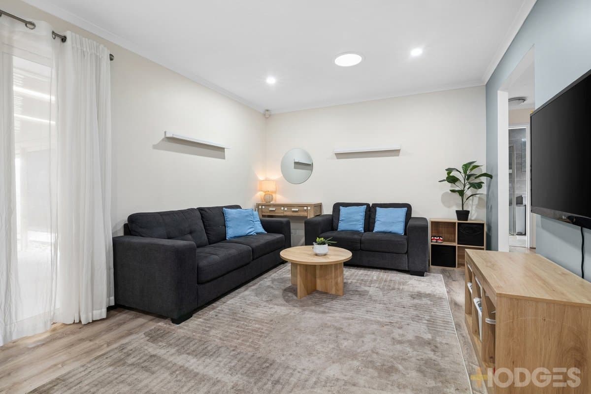 2 Wyatt Way, Wallan, VIC, 3756, Wallan - Thumbnail 2
