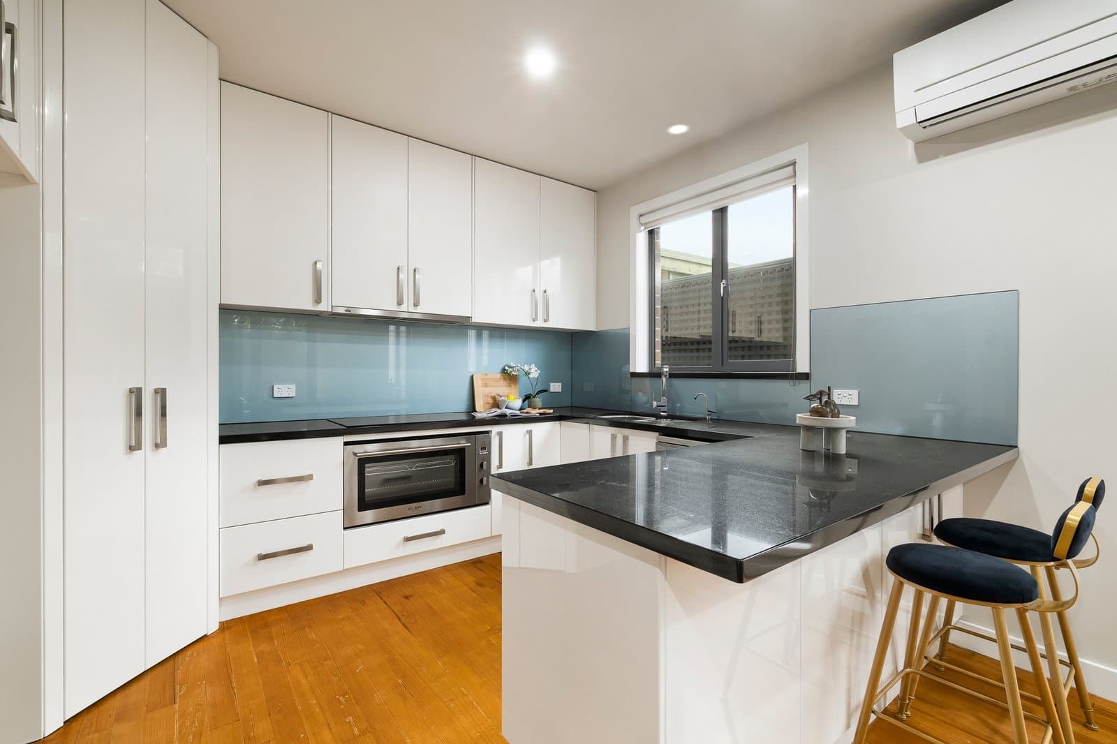 2/9 Walerna Road, Glen Iris - Thumbnail 4
