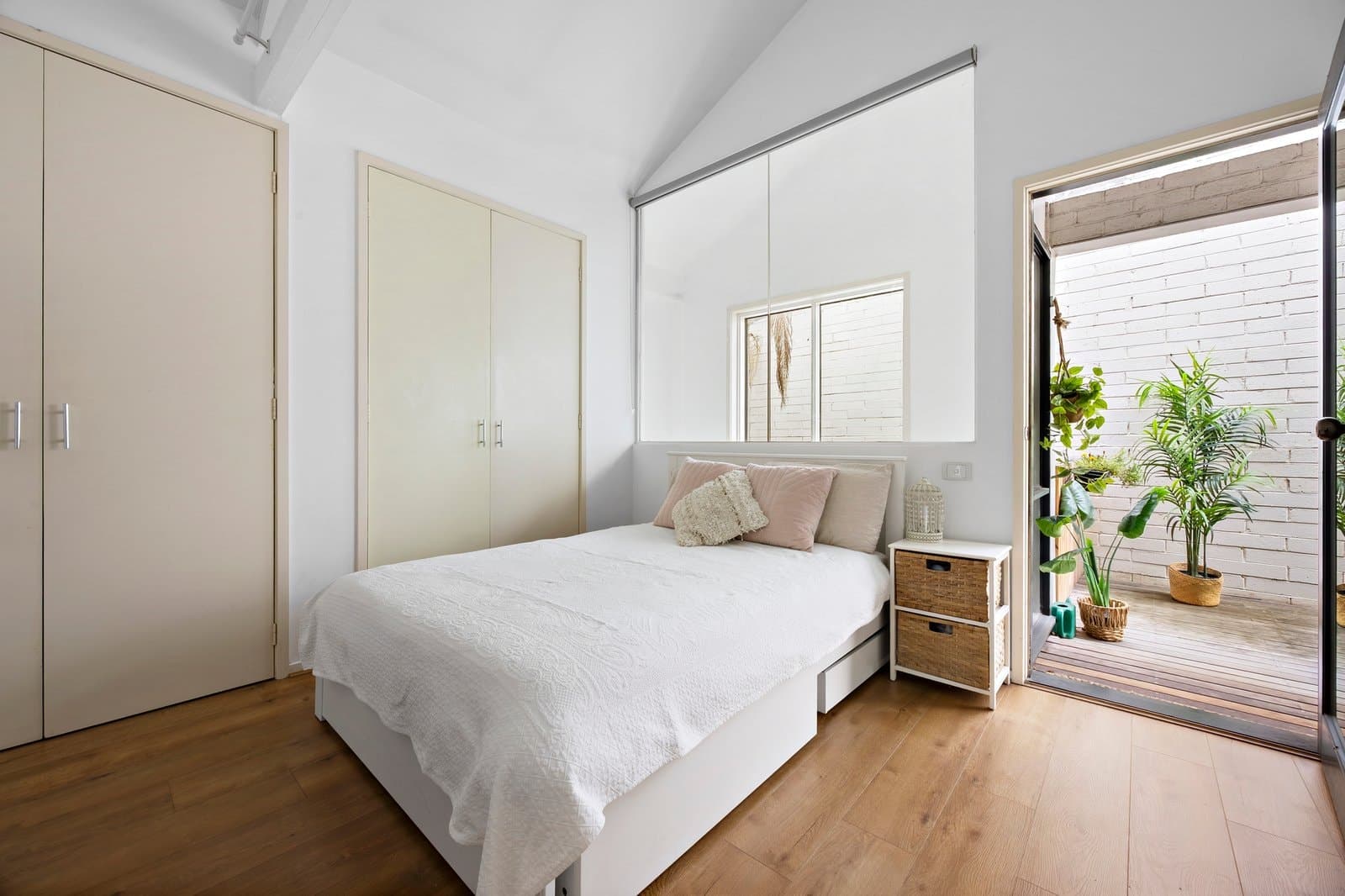 Residence 3,350 Canterbury Road, St Kilda West - Thumbnail 7