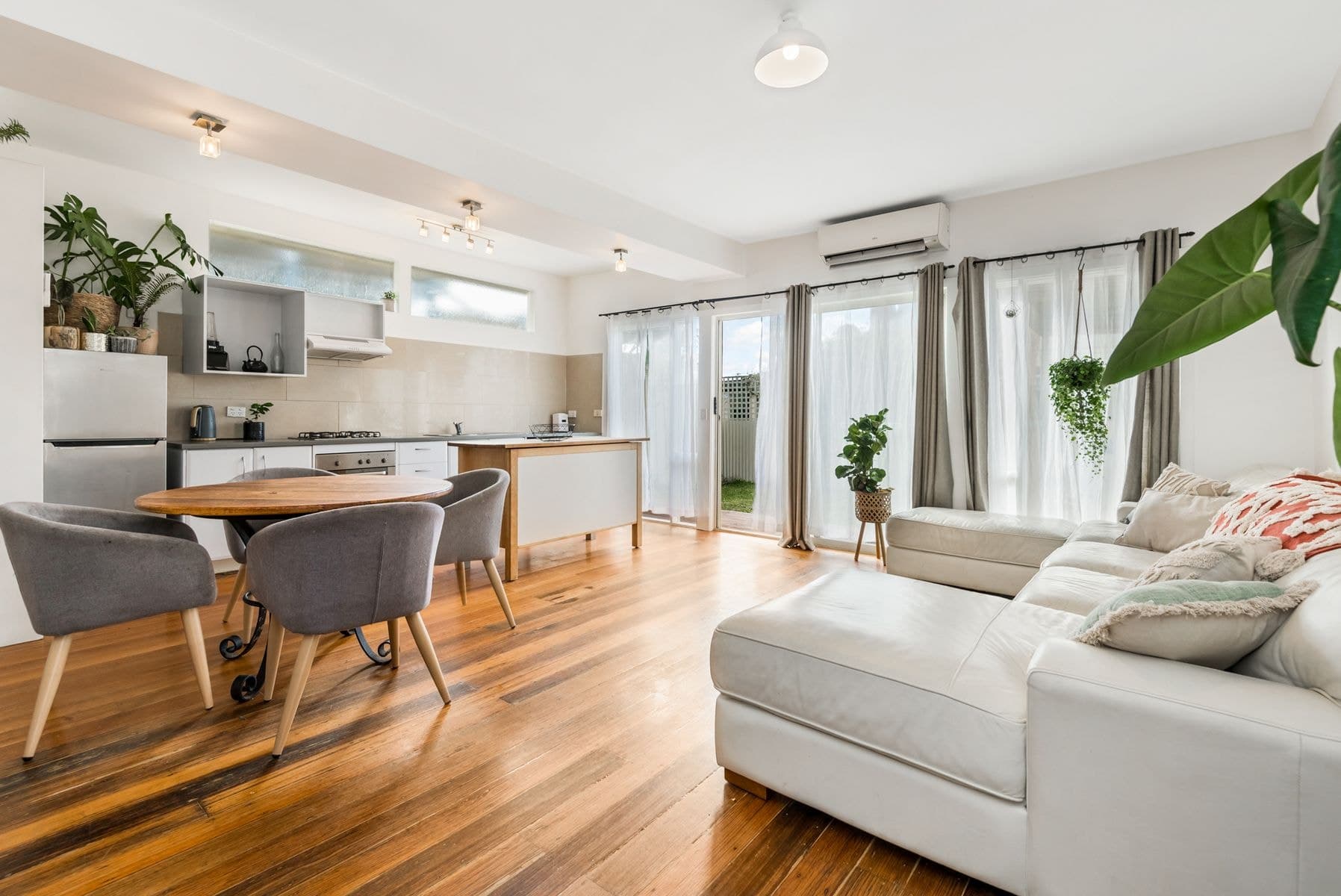 16 McLachlan Street, Kangaroo Flat VIC 3555, Kangaroo Flat - Thumbnail 2