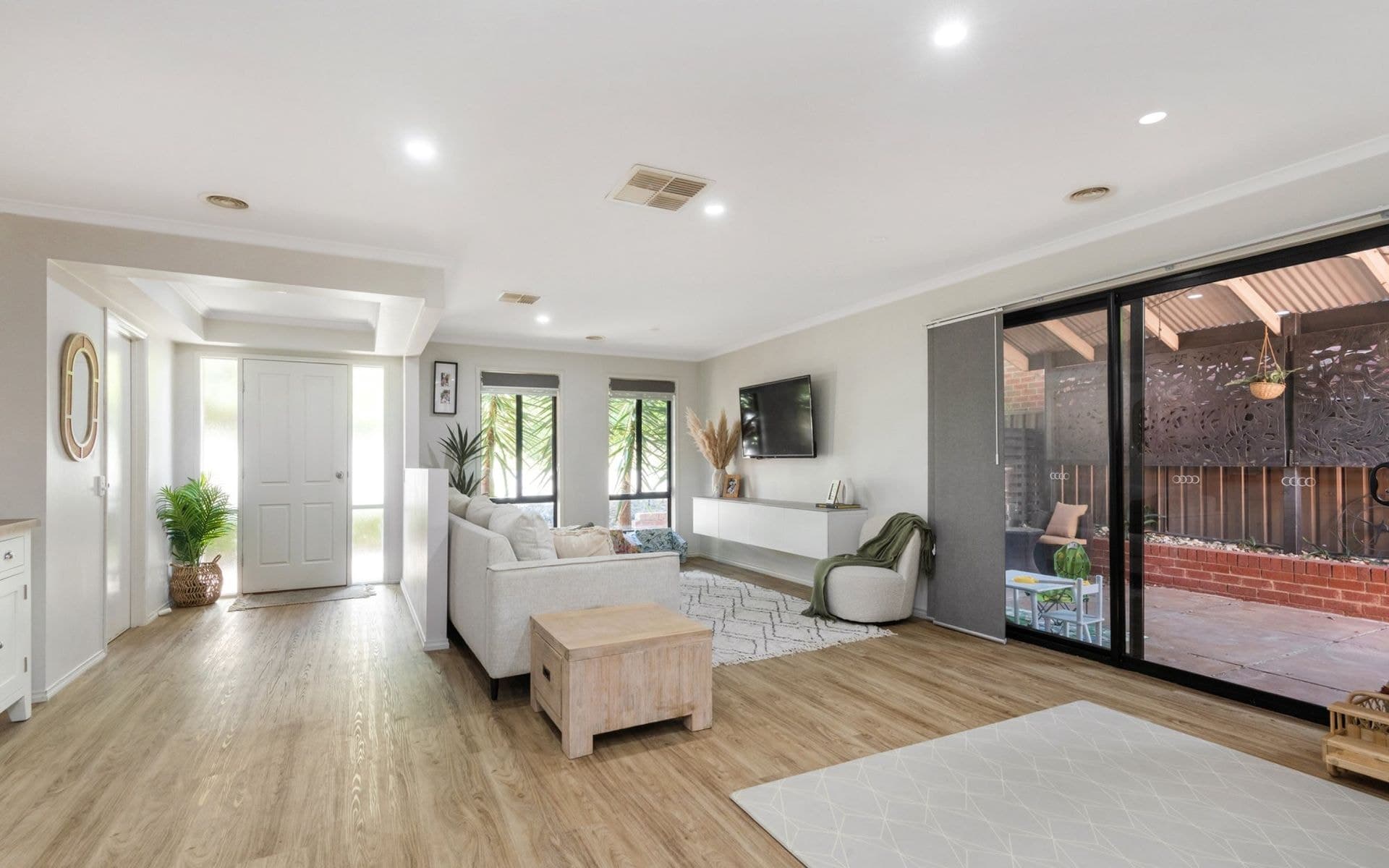 24 Soldatos Drive, Golden Square VIC 3555, Golden Square - Thumbnail 3