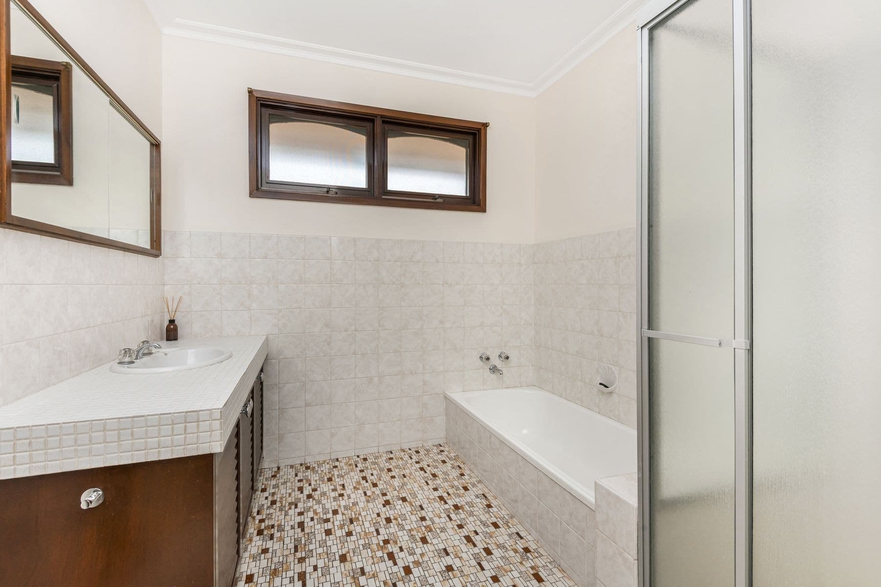 4 Allison Street, Kennington VIC 3550, Kennington - Thumbnail 5
