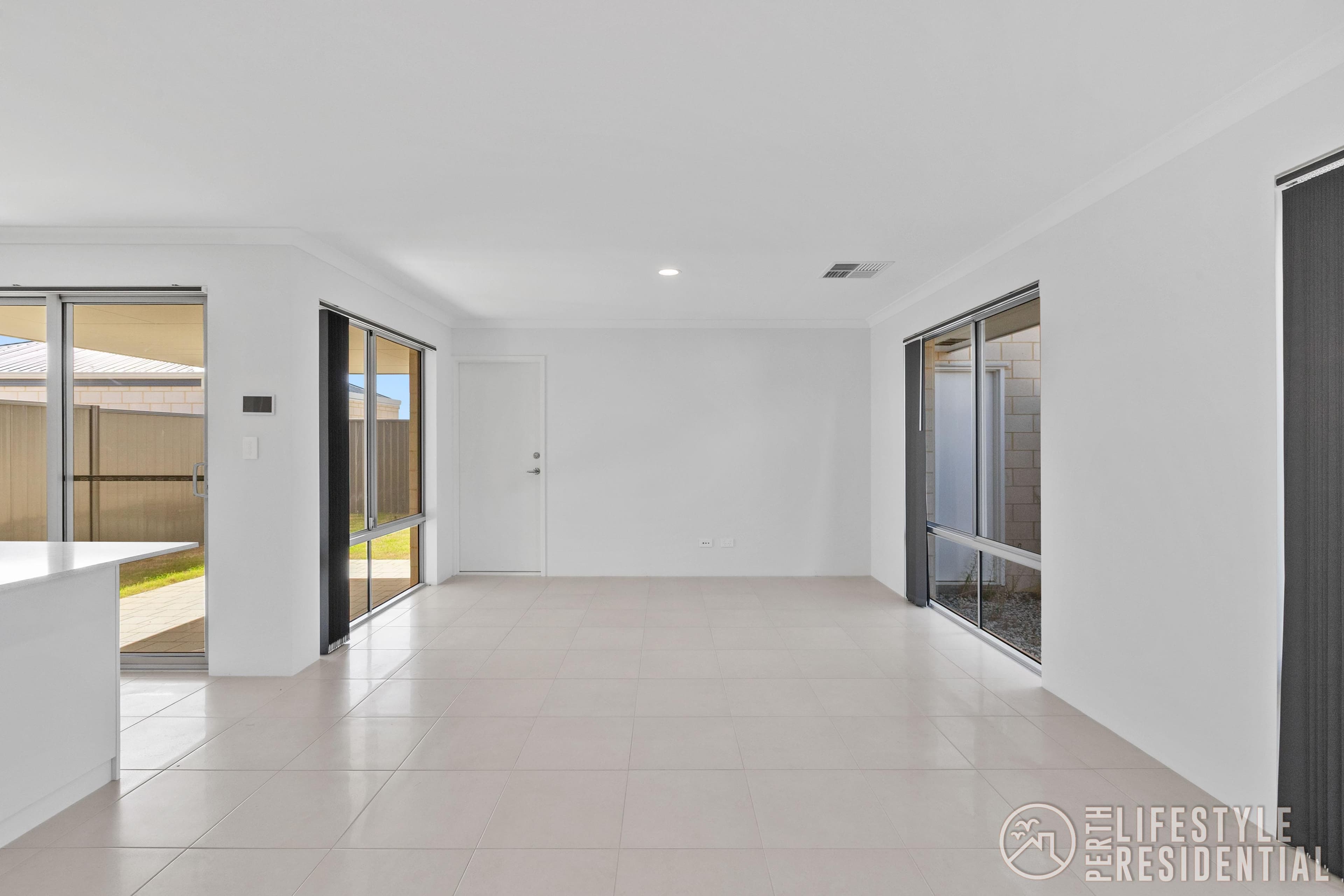 4 Yabbra Entrance, YANCHEP, WA, 6035, Yanchep - Thumbnail 2