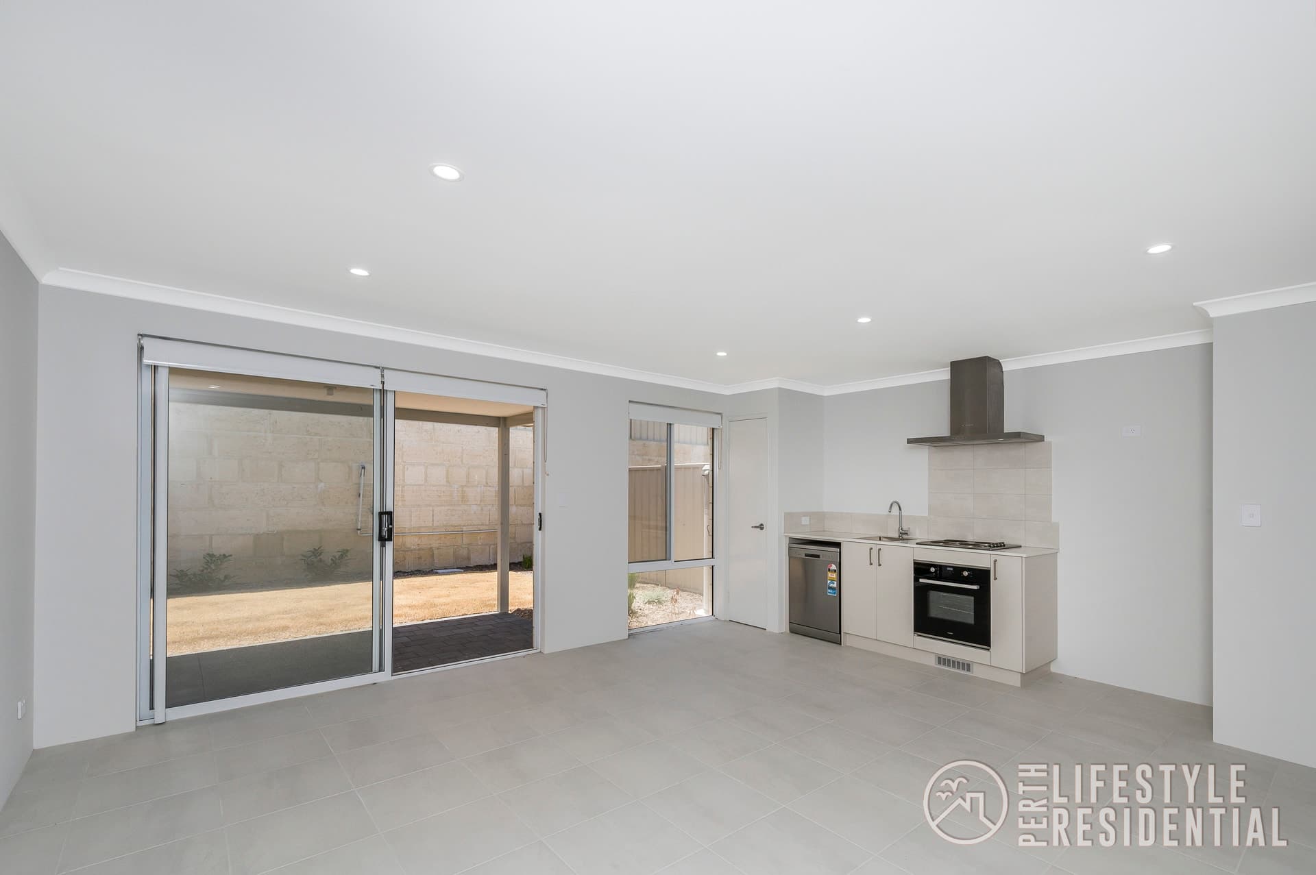 42a Lunarossa Drive, TWO ROCKS, WA, 6037, Two Rocks - Thumbnail 4