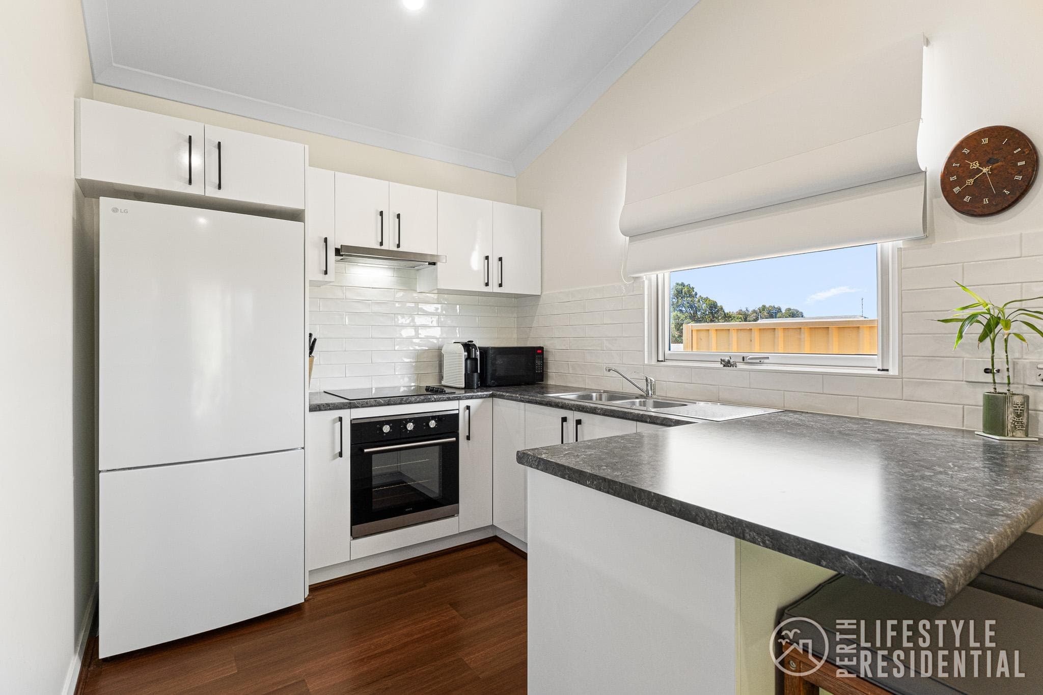 12 Damepattie Drive, TWO ROCKS, WA, 6037, Two Rocks - Thumbnail 5