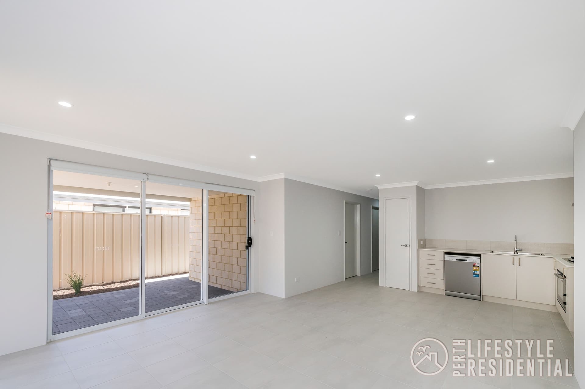 42 Lunarossa Drive, TWO ROCKS, WA, 6037, Two Rocks - Thumbnail 6