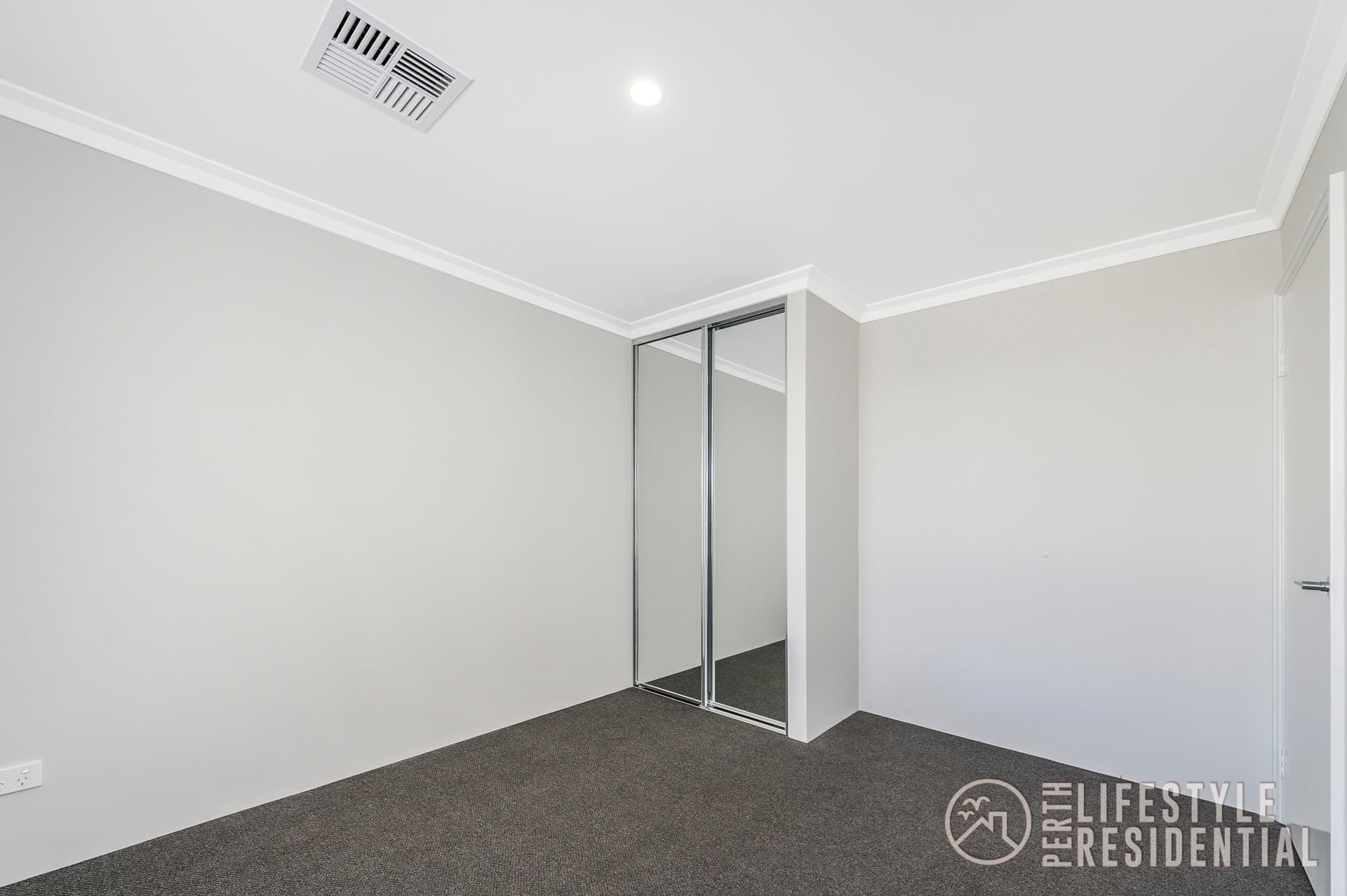 13a Laguna Way, EGLINTON, WA, 6034, Eglinton - Thumbnail 2