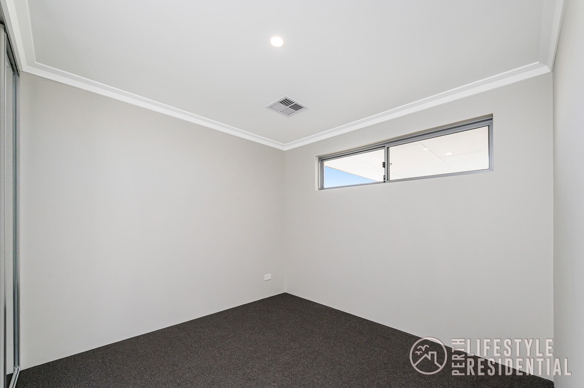 13a Laguna Way, EGLINTON, WA, 6034, Eglinton - Thumbnail 4