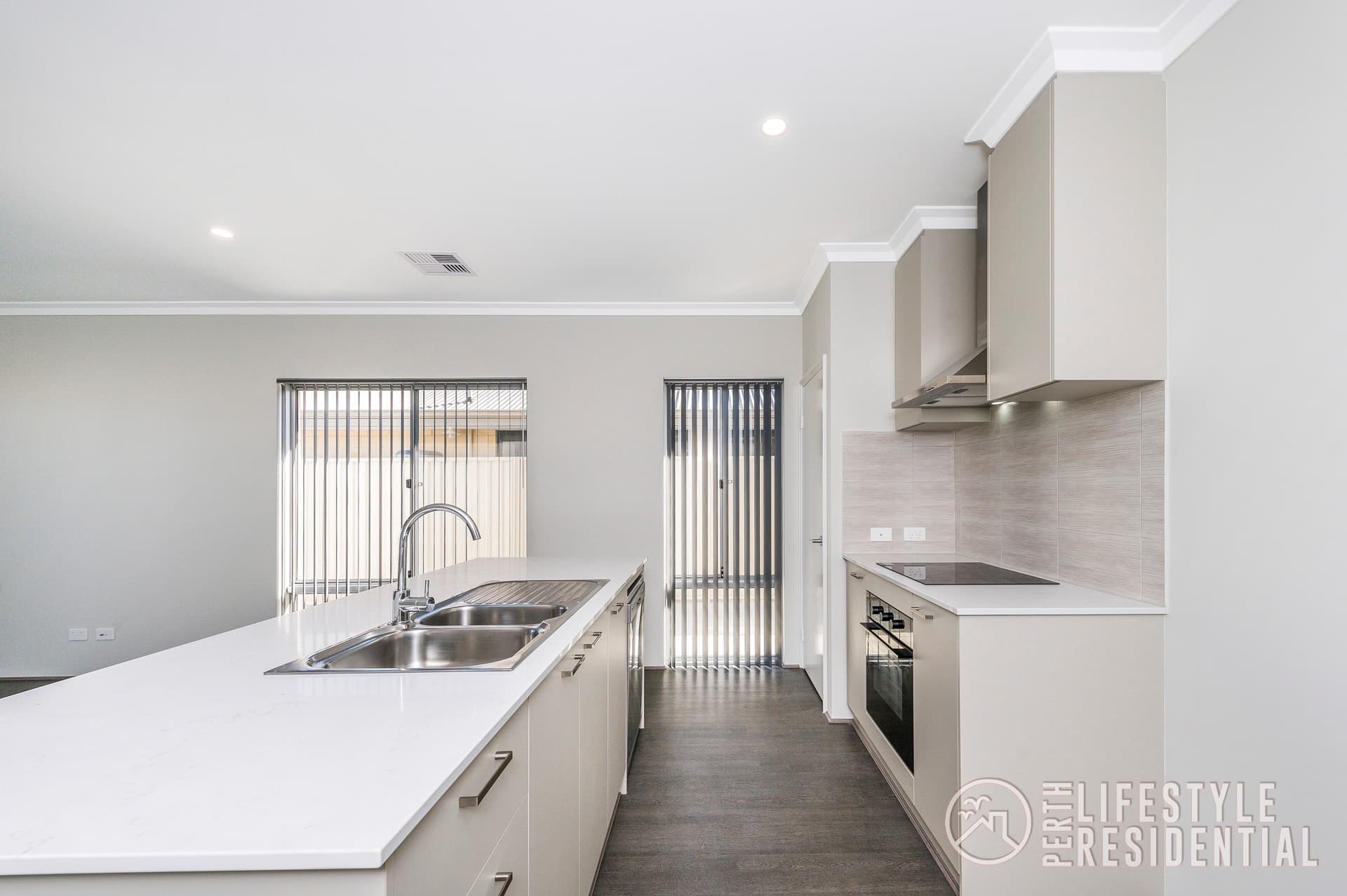 13 Laguna Way, EGLINTON, WA, 6034, Eglinton - Thumbnail 2