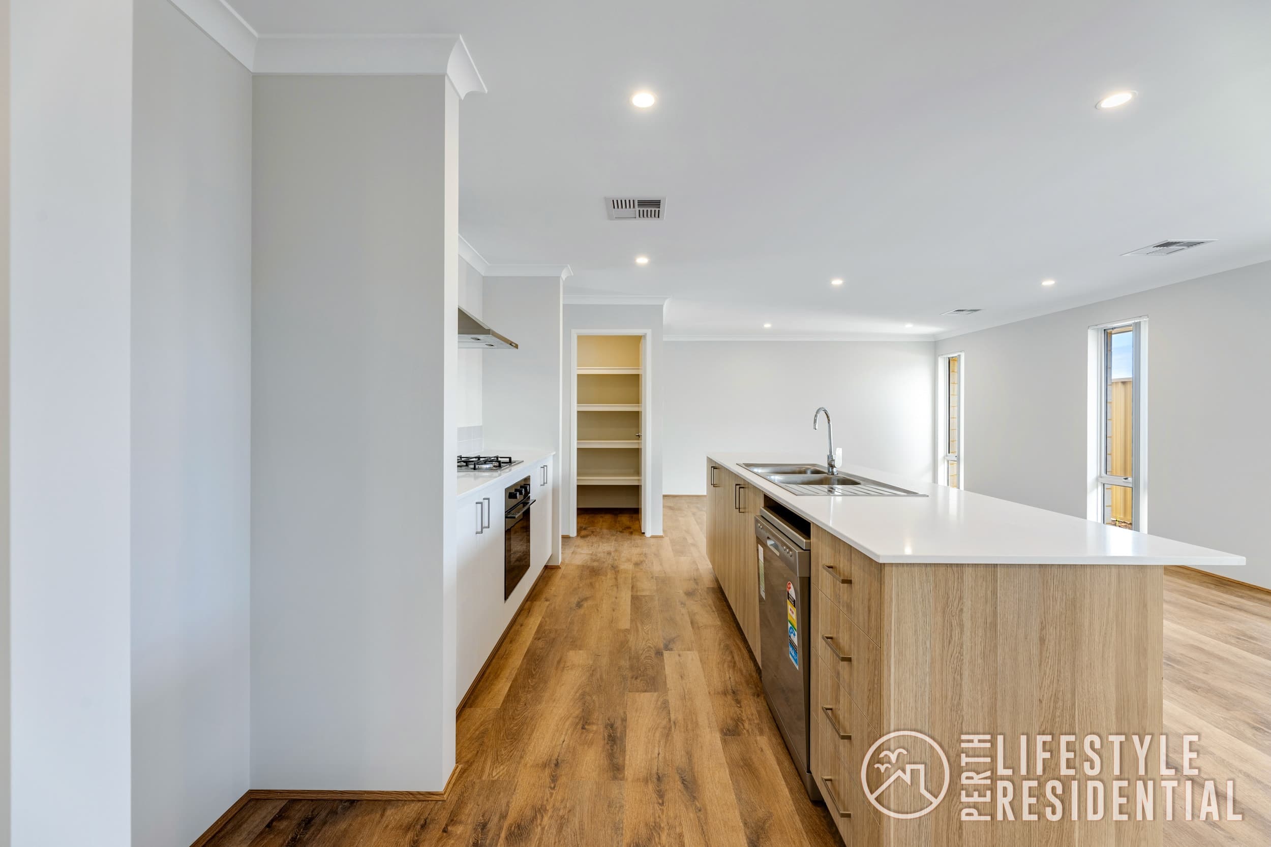48 Lunarossa Drive, TWO ROCKS, WA, 6037, Two Rocks - Thumbnail 3