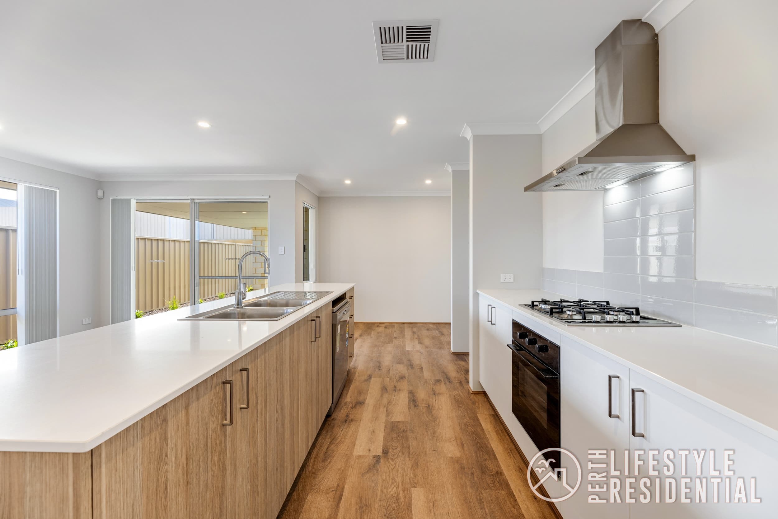 48 Lunarossa Drive, TWO ROCKS, WA, 6037, Two Rocks - Thumbnail 4