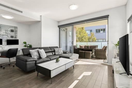102/104B Bay Street, Pagewood - Image 1