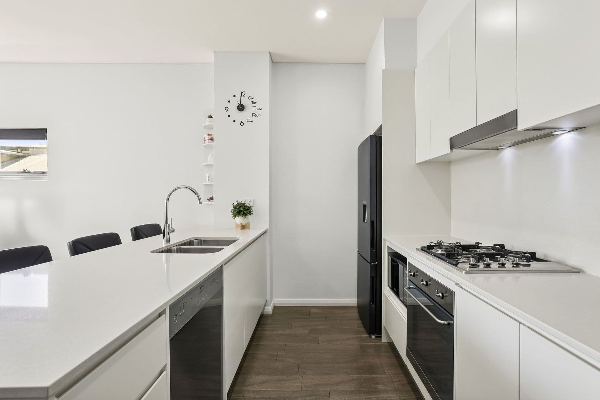 102/104B Bay Street, Pagewood - Thumbnail 2