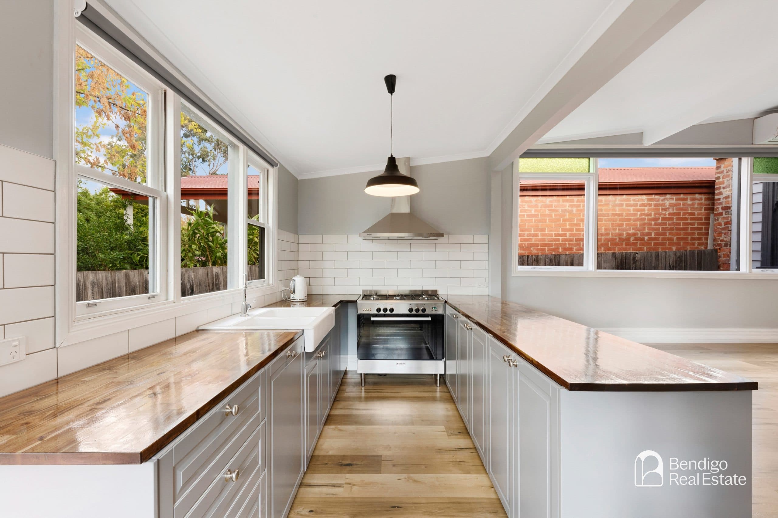 47 Carpenter Street, Quarry Hill - Thumbnail 2