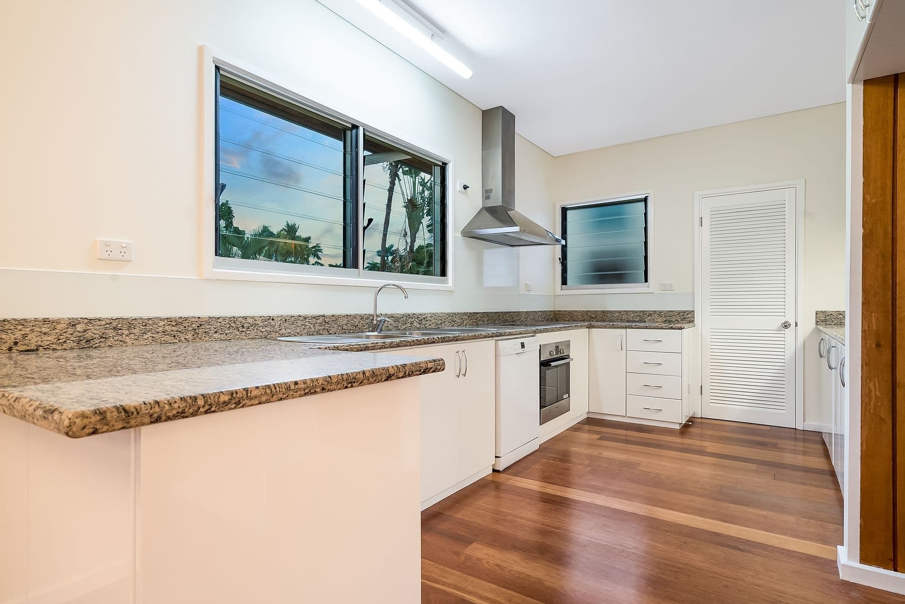 1 Conigrave Street, Fannie Bay NT 0820, Fannie Bay - Thumbnail 3